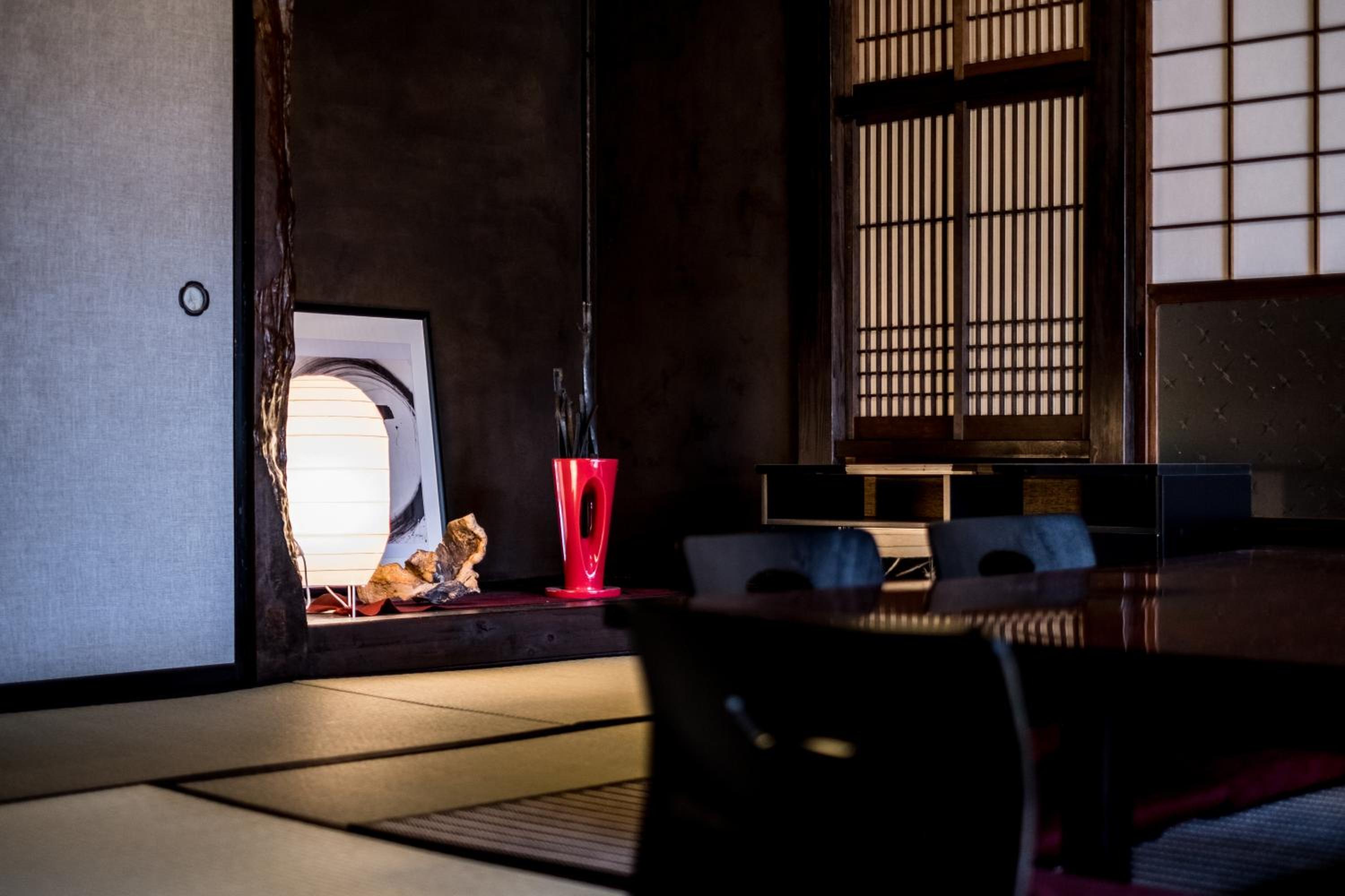 Classic Japan Living Kawamuraya view 3