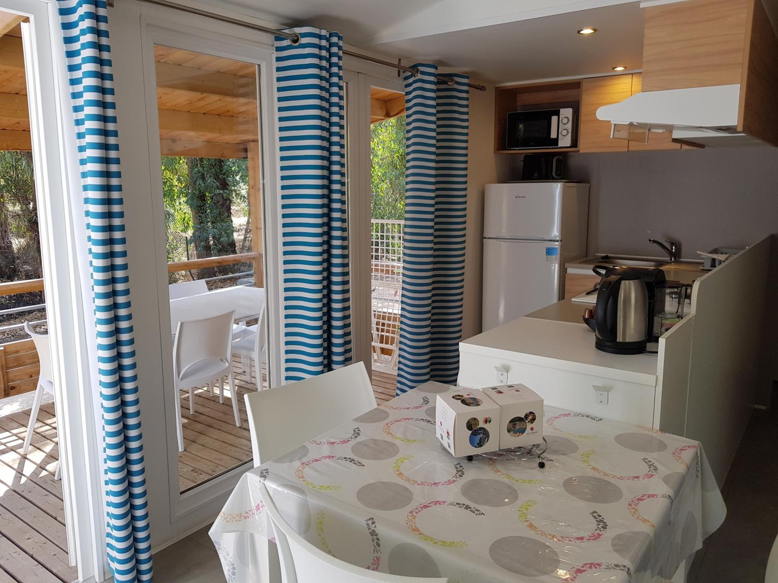 Camping La Pinède