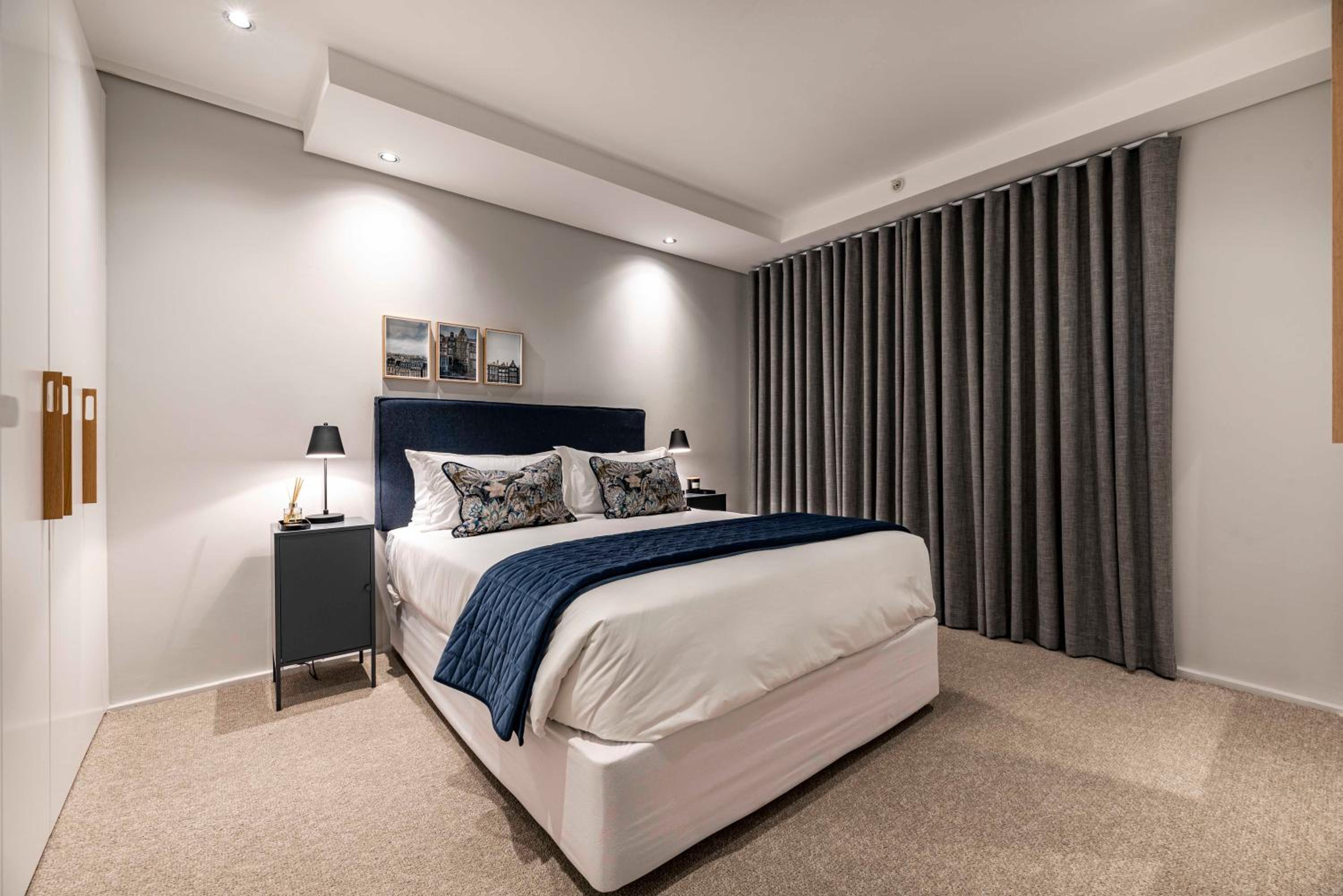404 The Cosmopolitan, Sea Point view 4