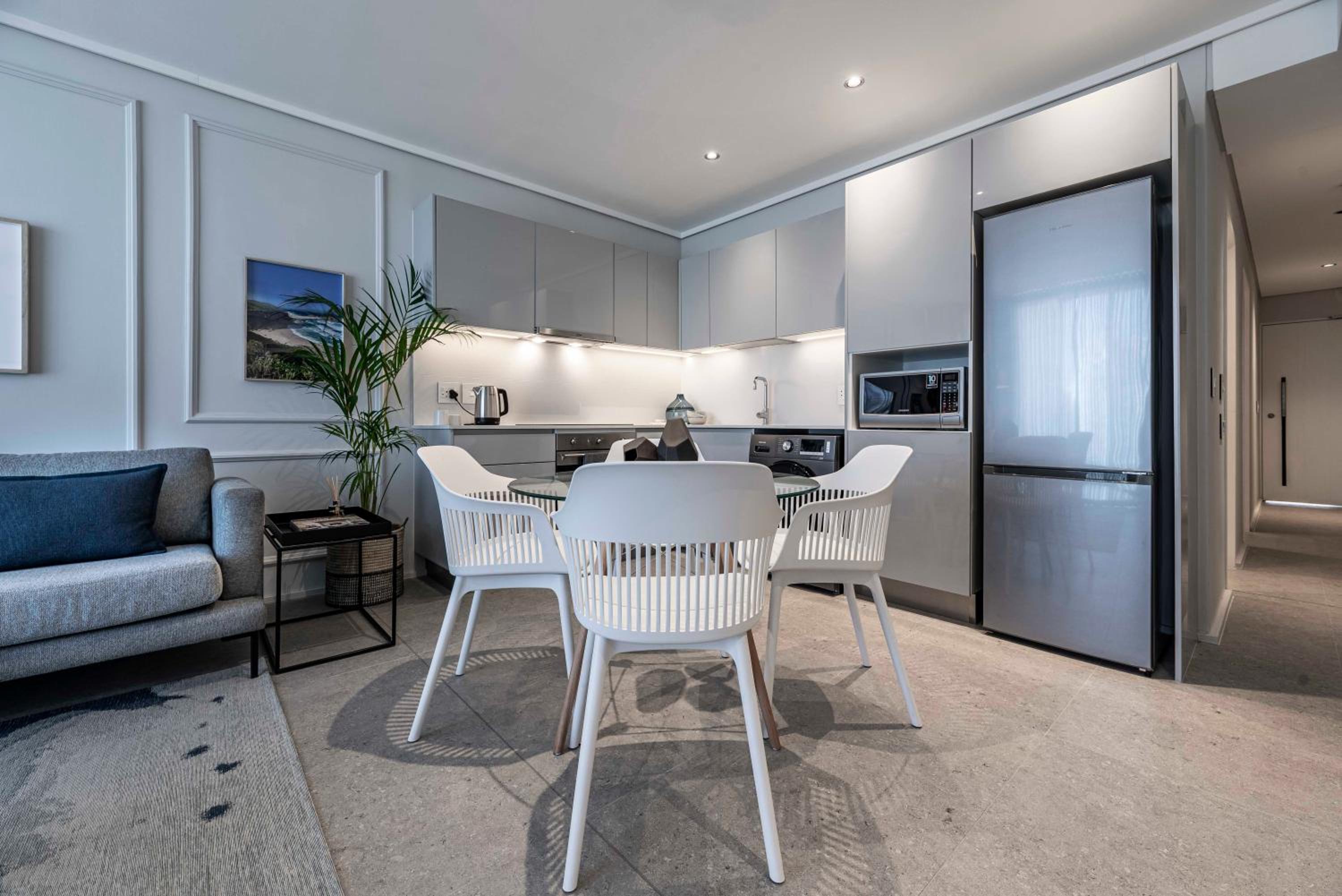 404 The Cosmopolitan, Sea Point view 5