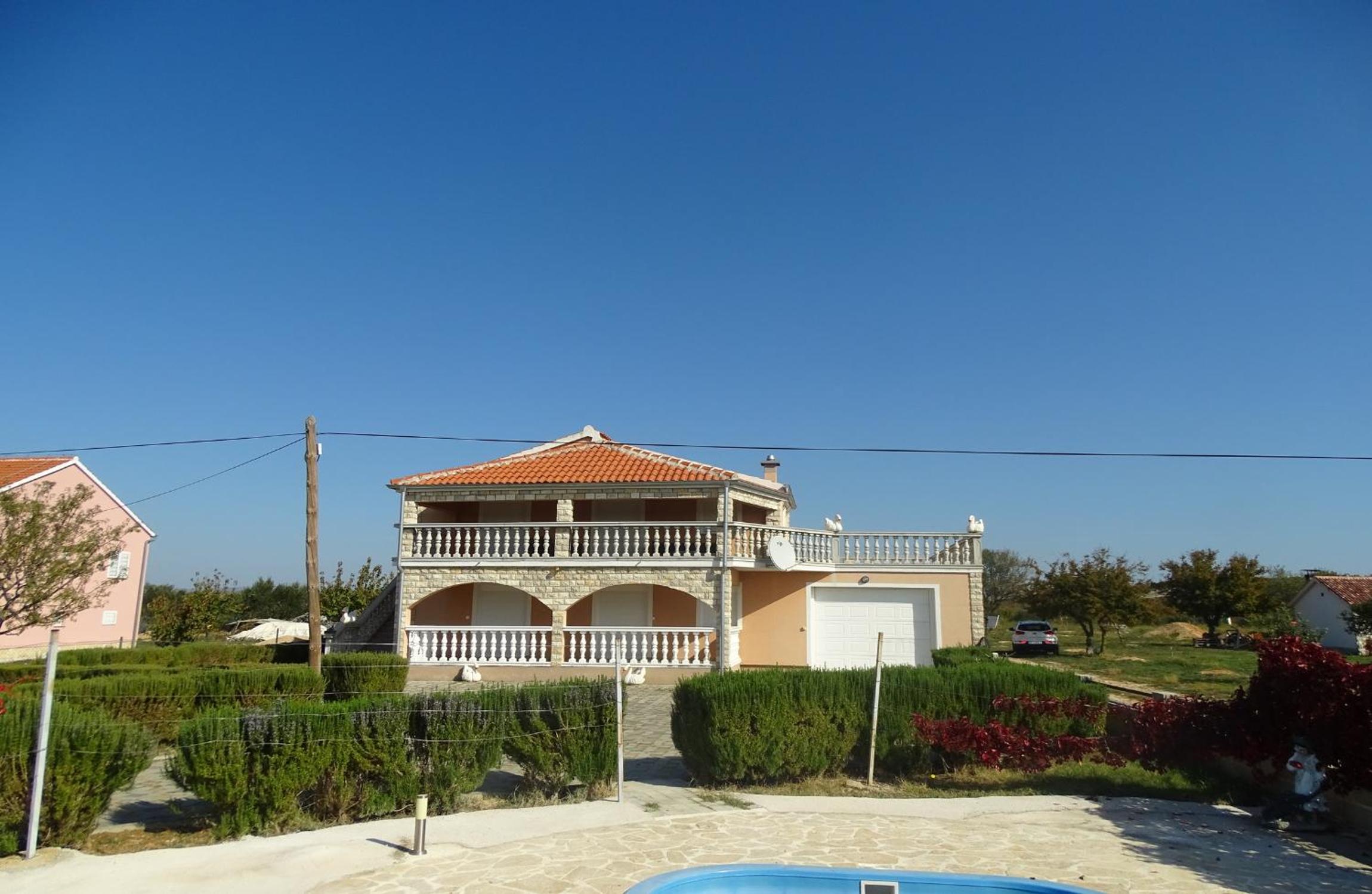 Villa Laura with pool, Budak, Zadar county view 3