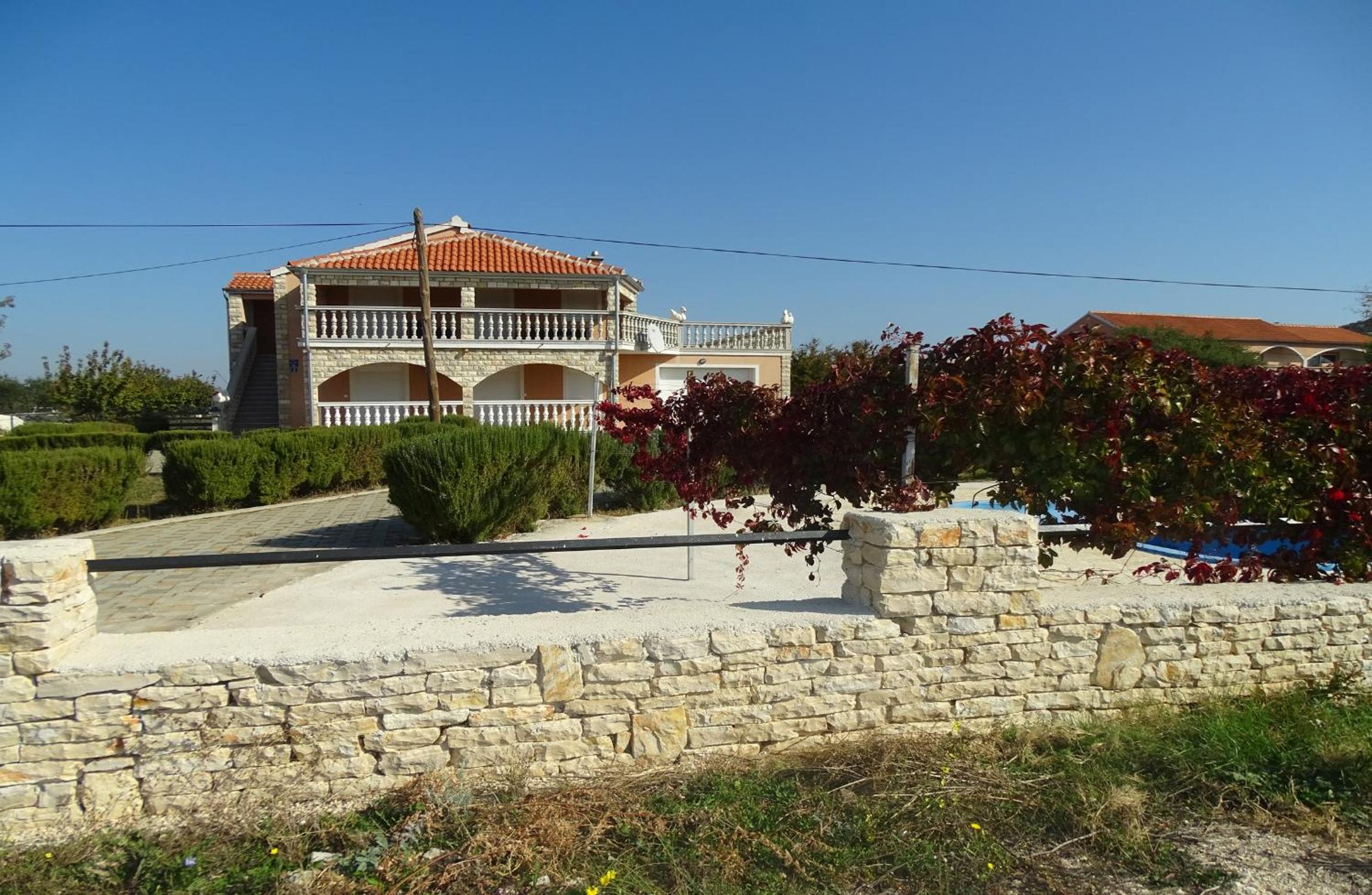 Villa Laura with pool, Budak, Zadar county view 4