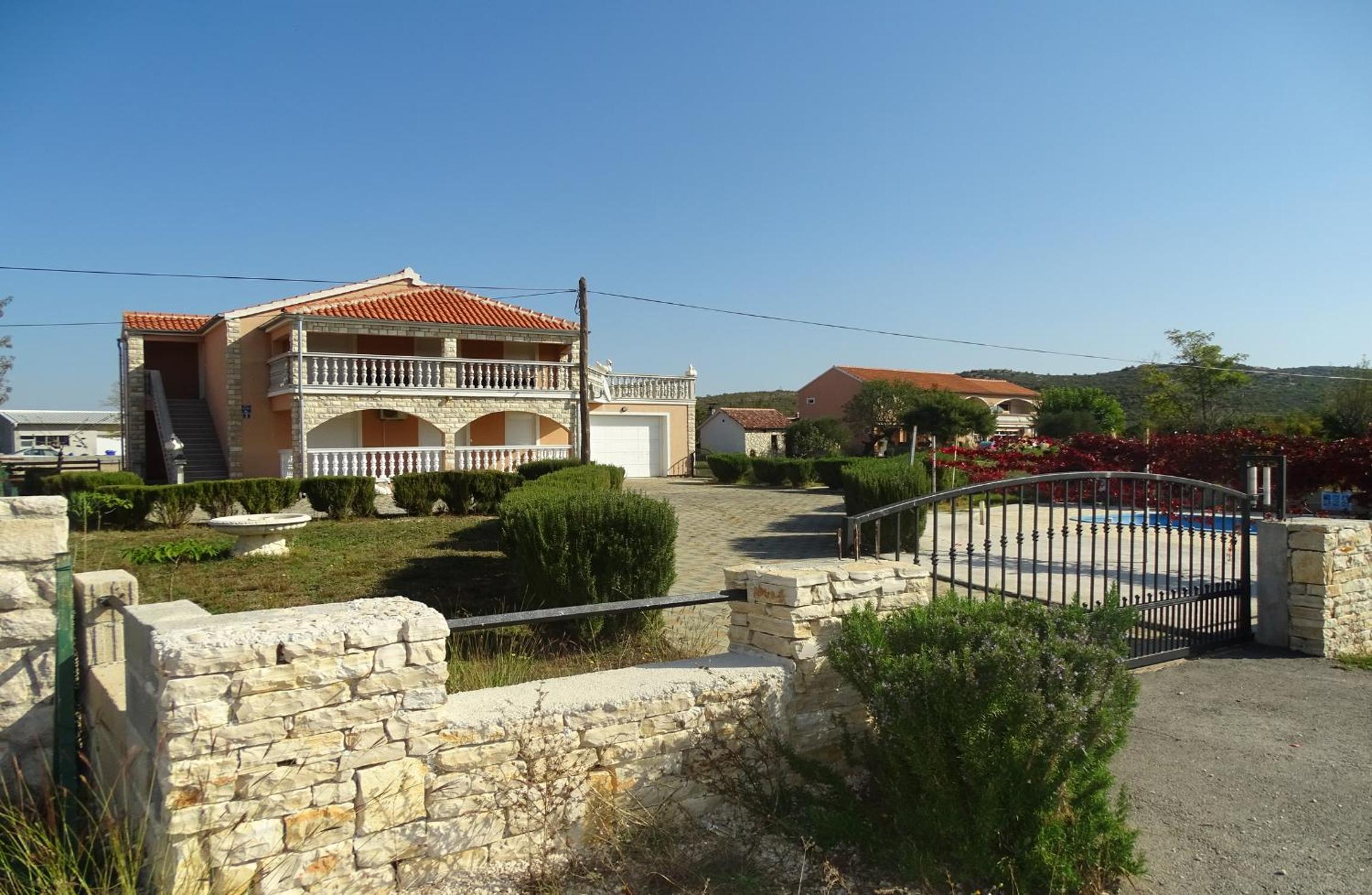 Villa Laura with pool, Budak, Zadar county view 5