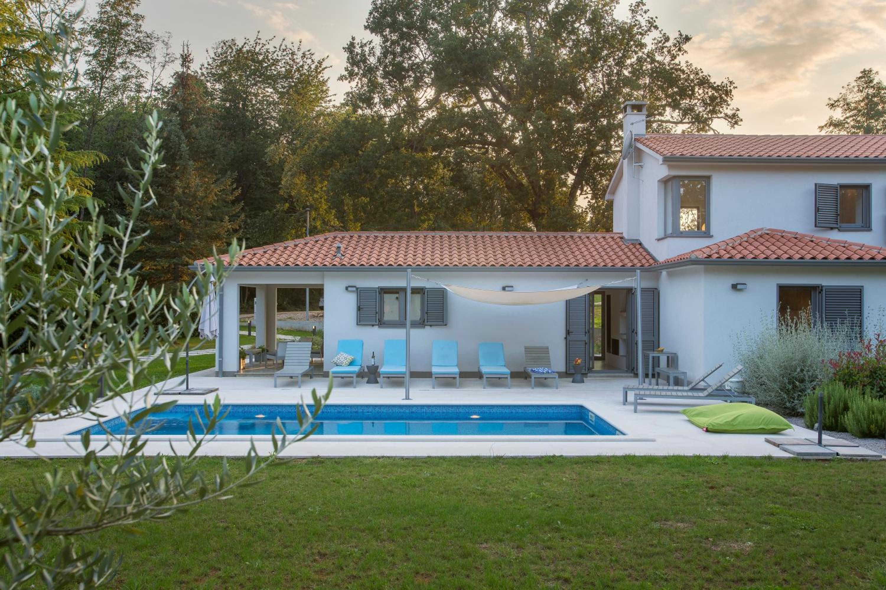 Villa Stepančić - large garden and heated pool view 5