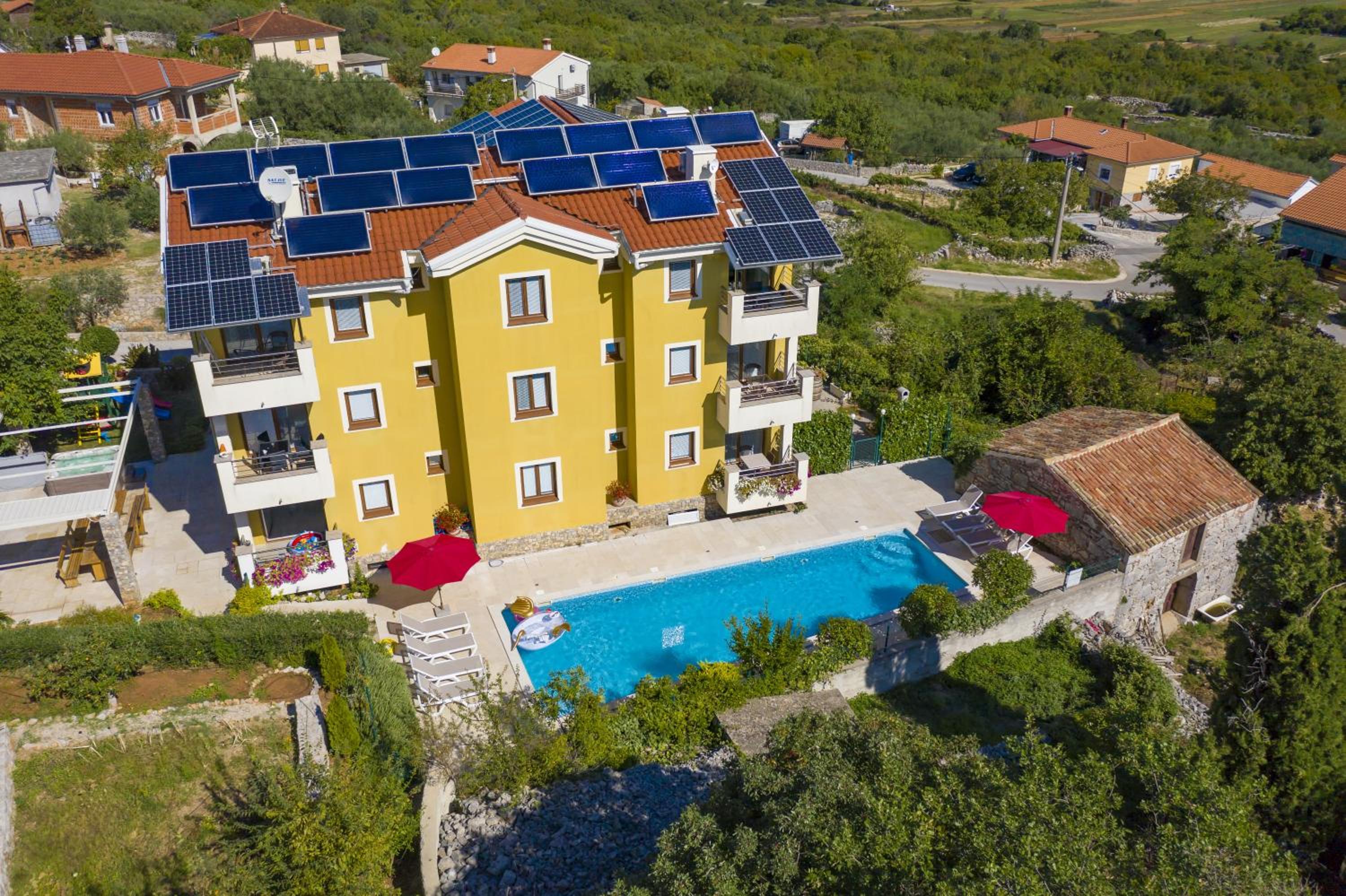 Apartments Salatić