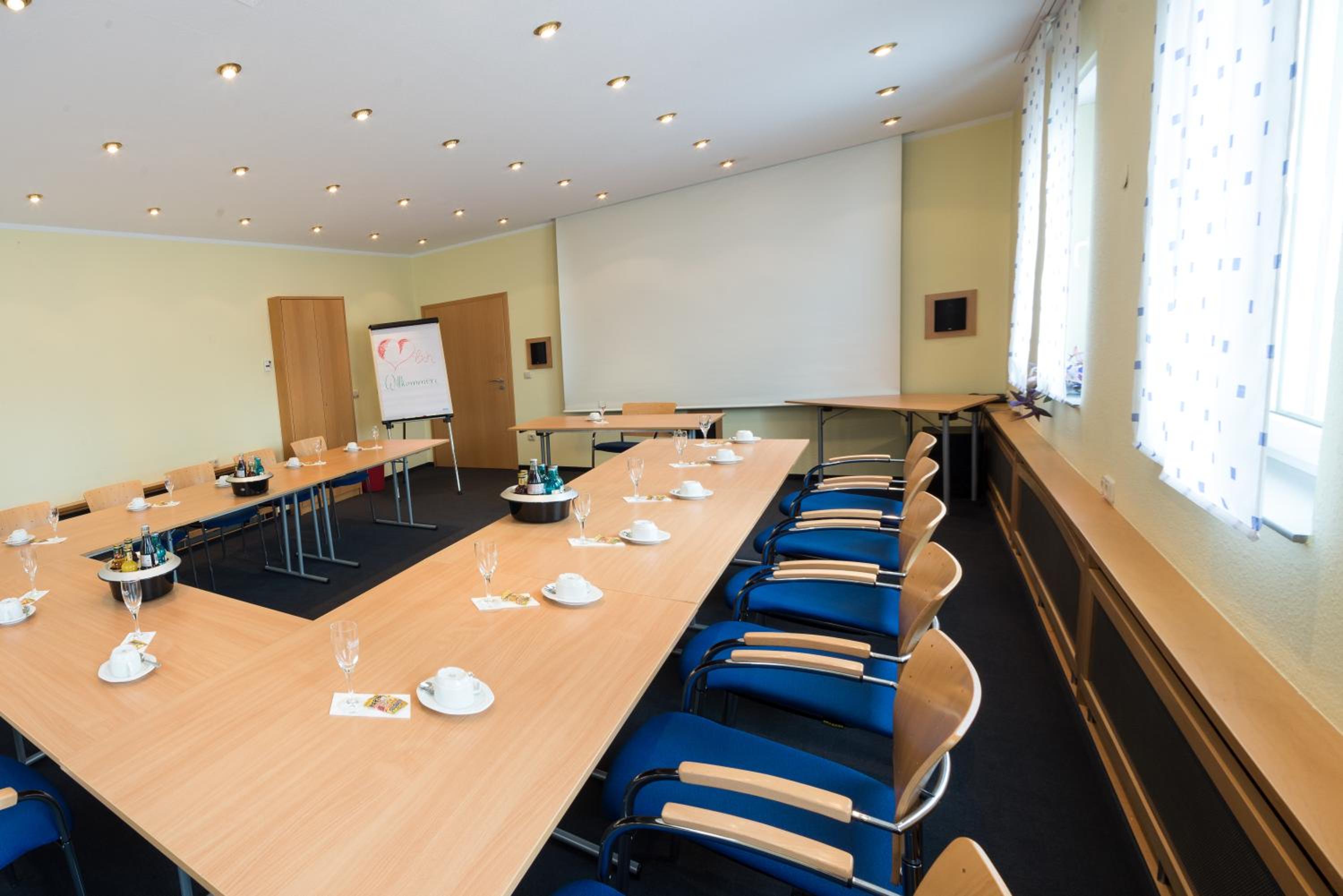 meeting & event spaces