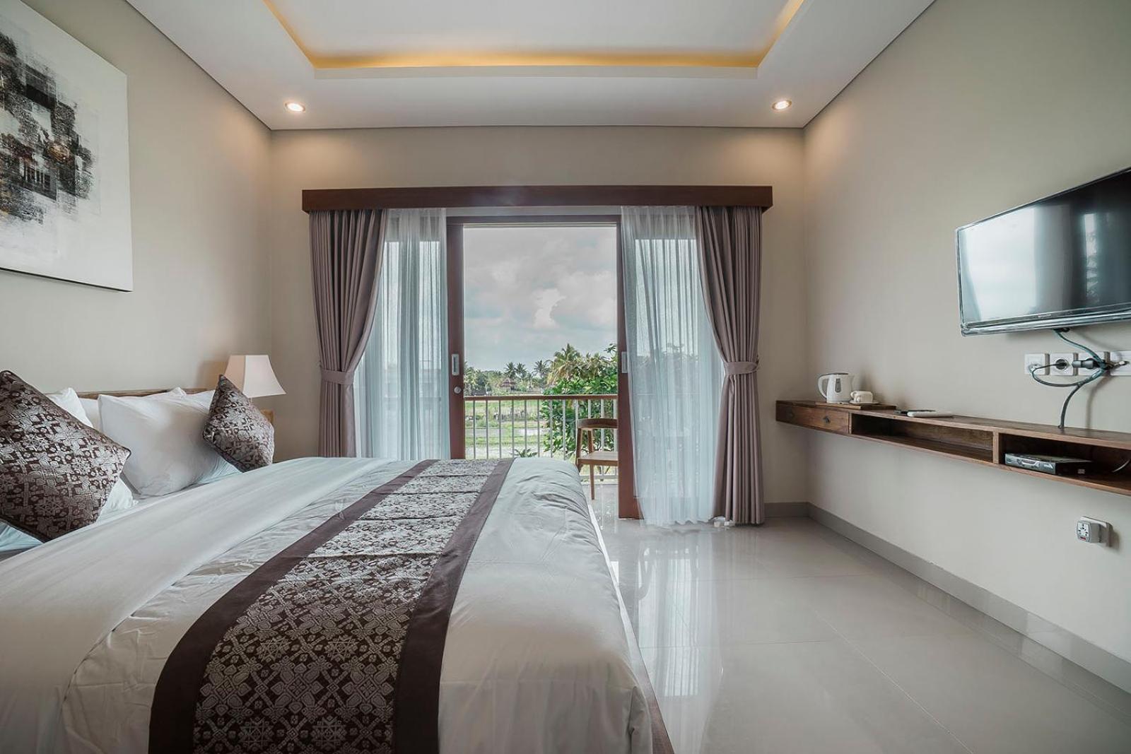Putih DCarik Ubud view 5