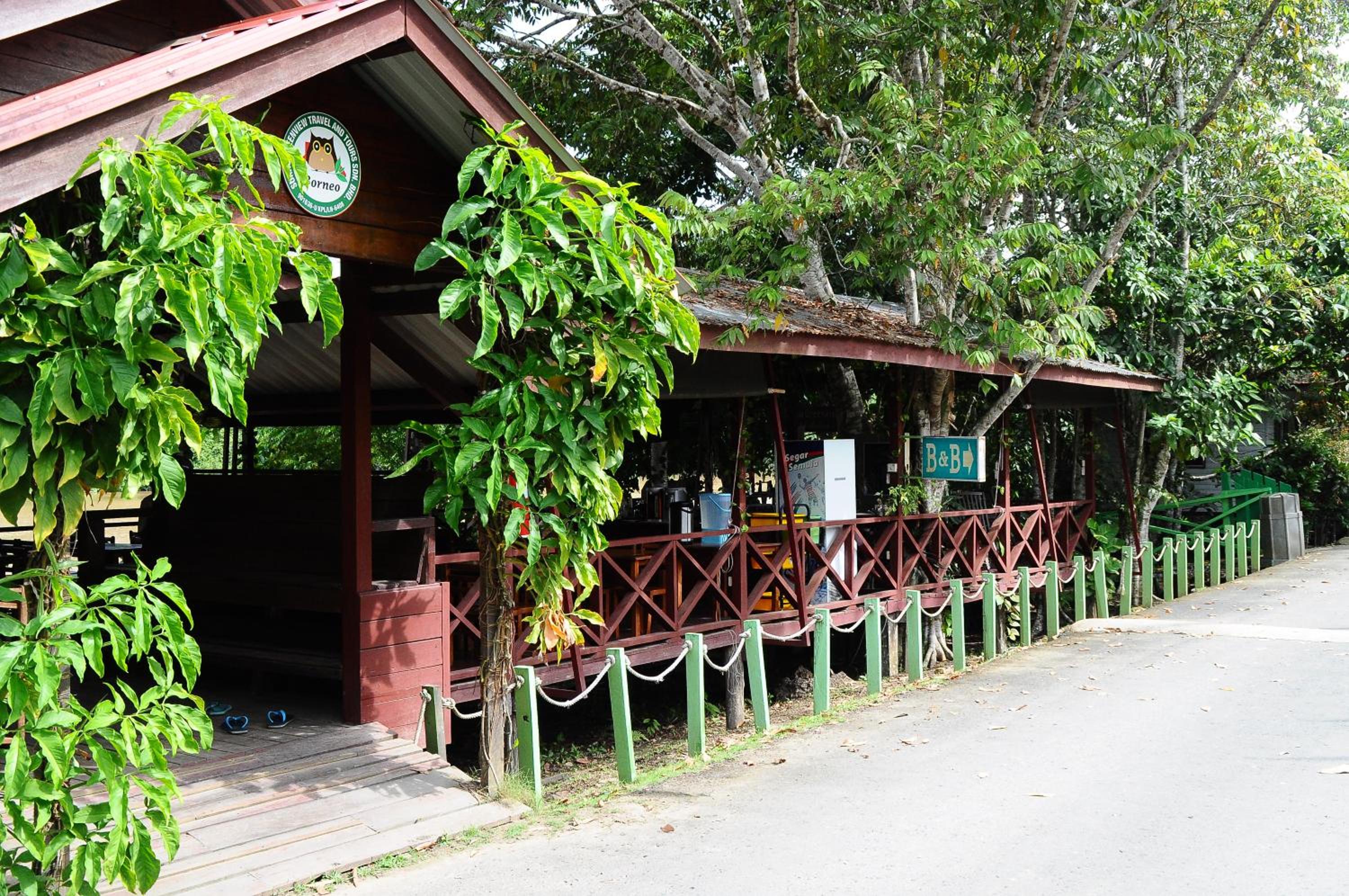 Sukau Greenview Lodge