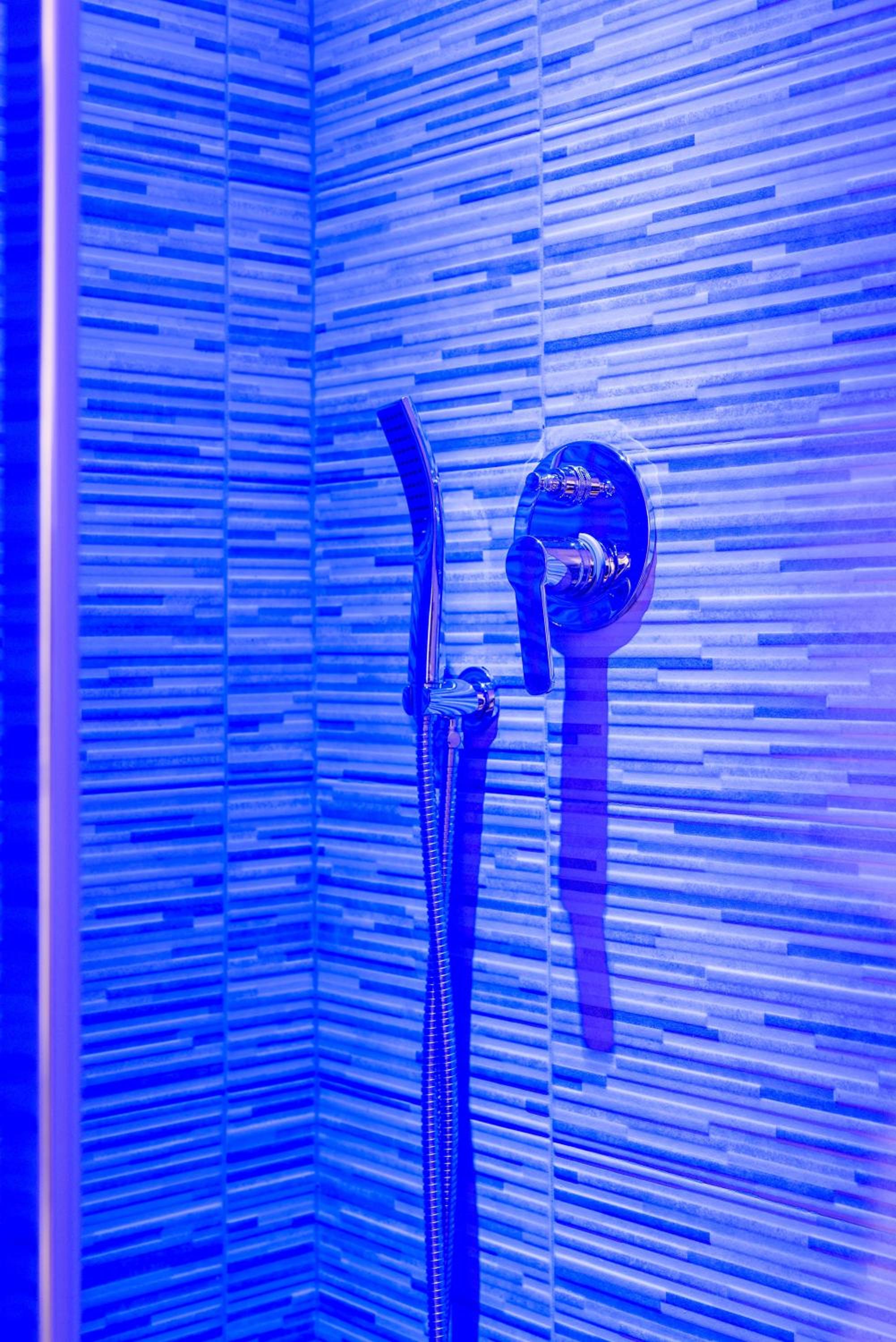 chèri luxury suite