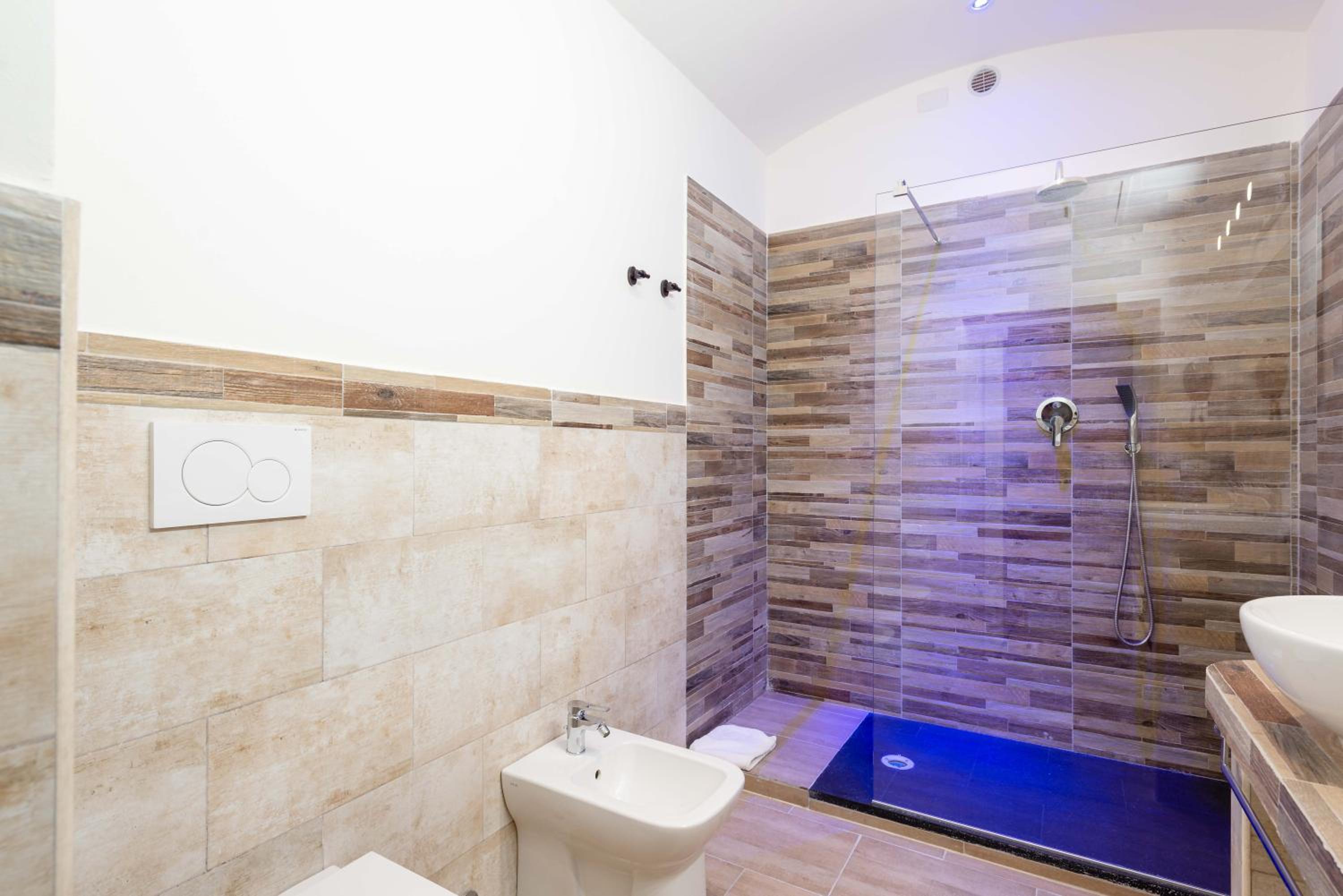 chèri luxury suite
