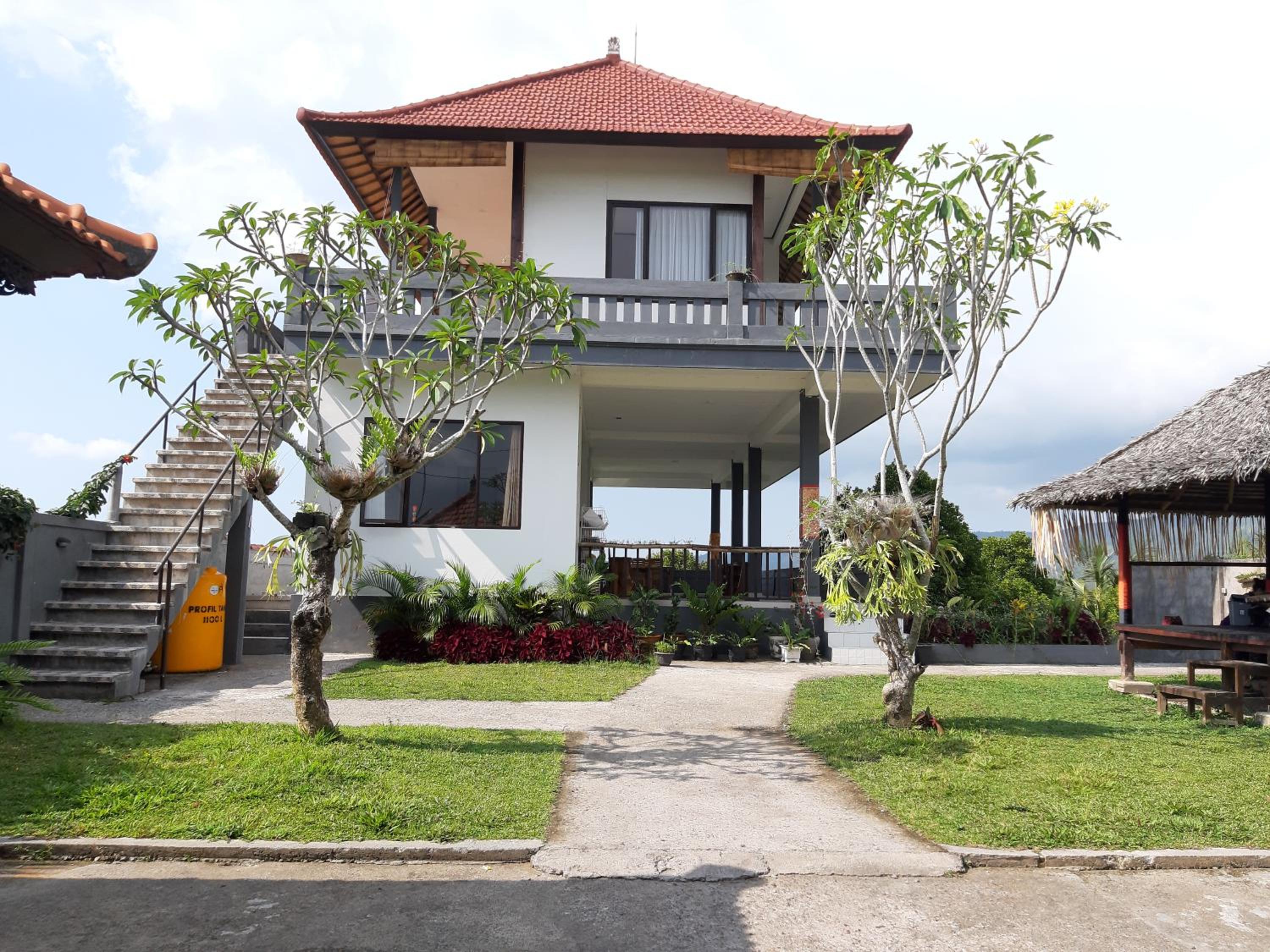 Candra Cottage