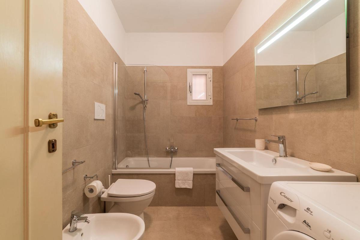 A peaceful retreat 2 minutes from Piazza Navona - FromHometoRome