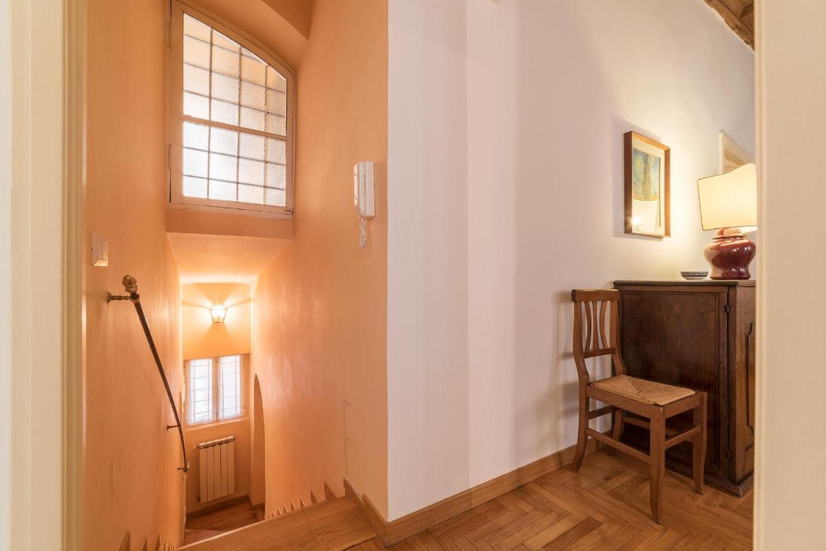 A peaceful retreat 2 minutes from Piazza Navona - FromHometoRome