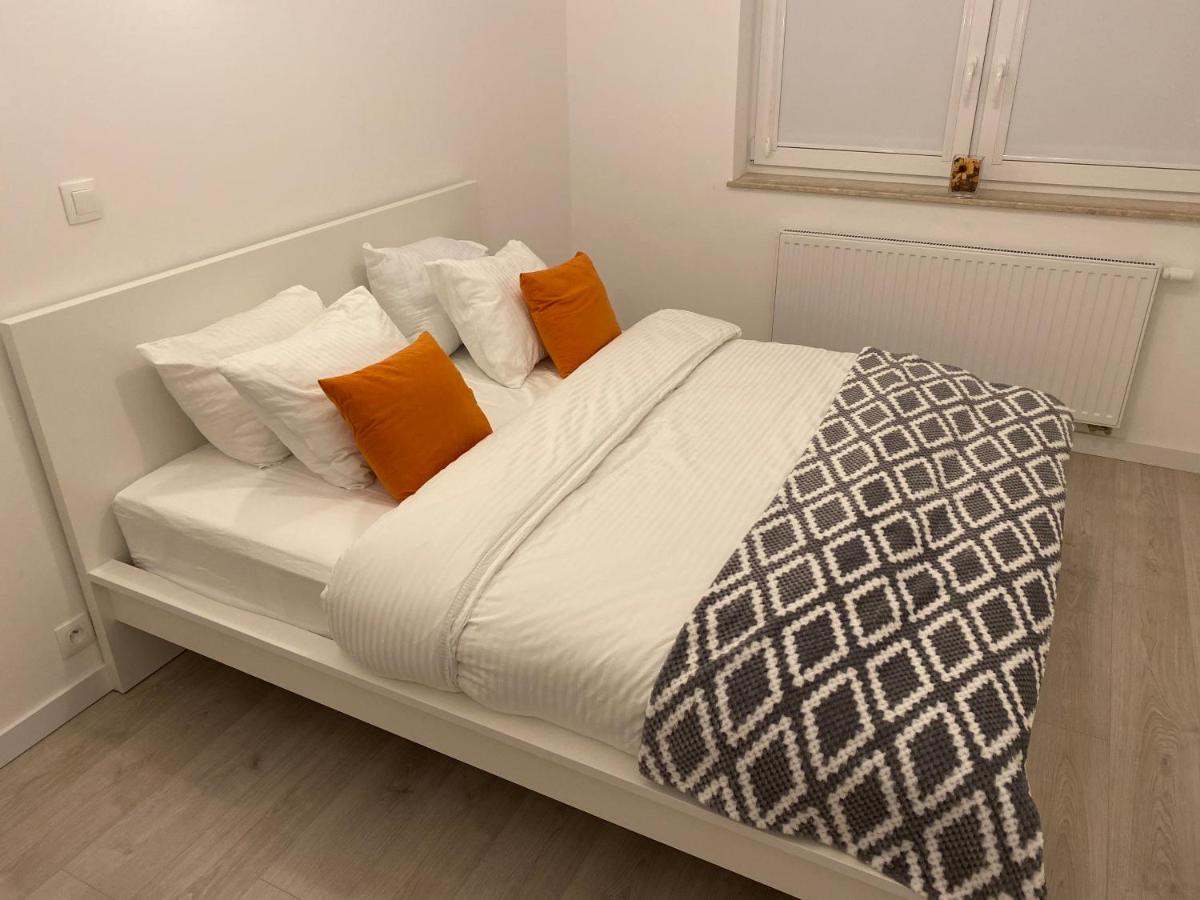 Bella Casa Premium Apartment - 104 Kobierzynska view 4