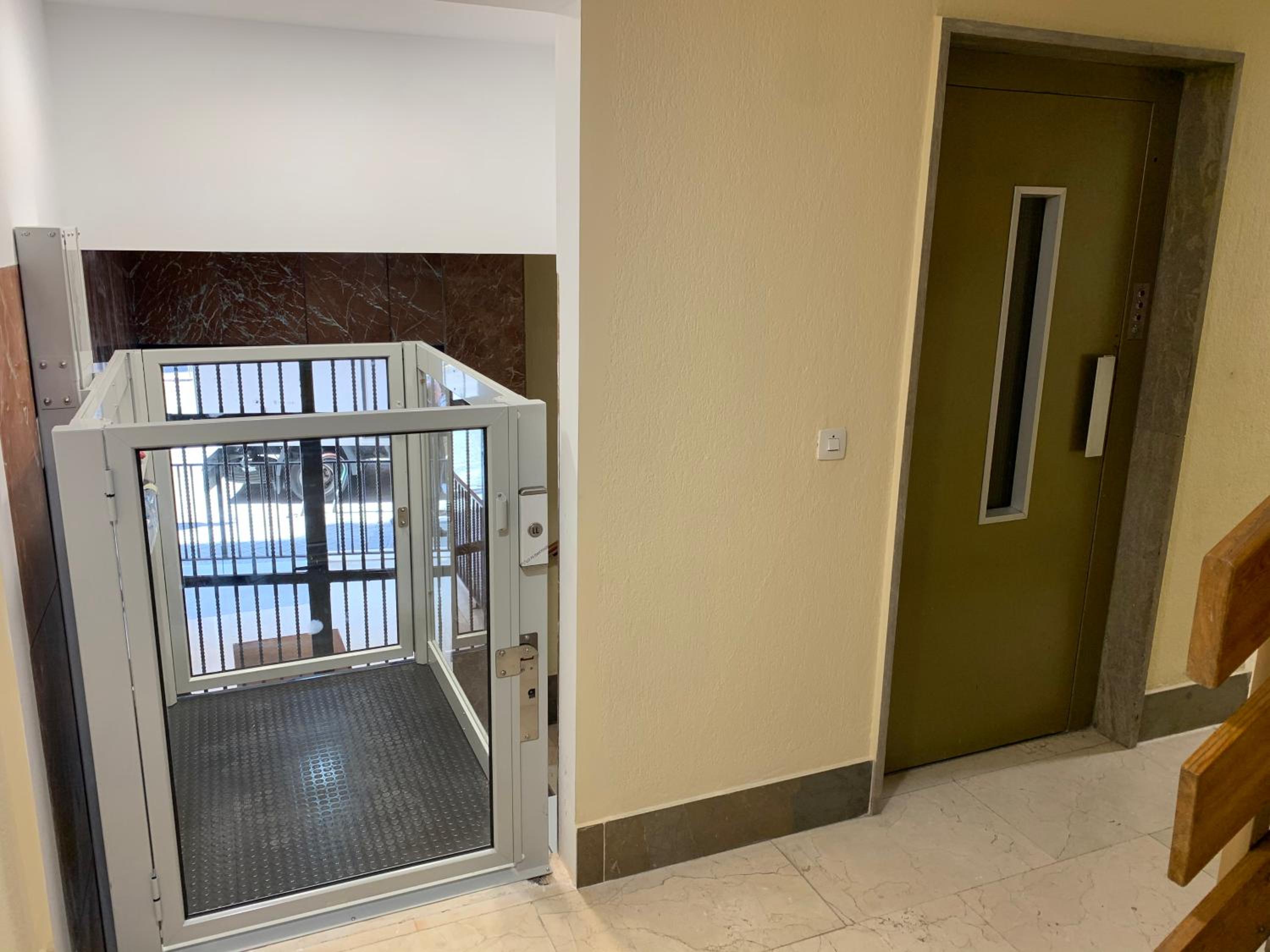 Apartamentos Torr Av América - López de Hoyos - Chamartín view 5