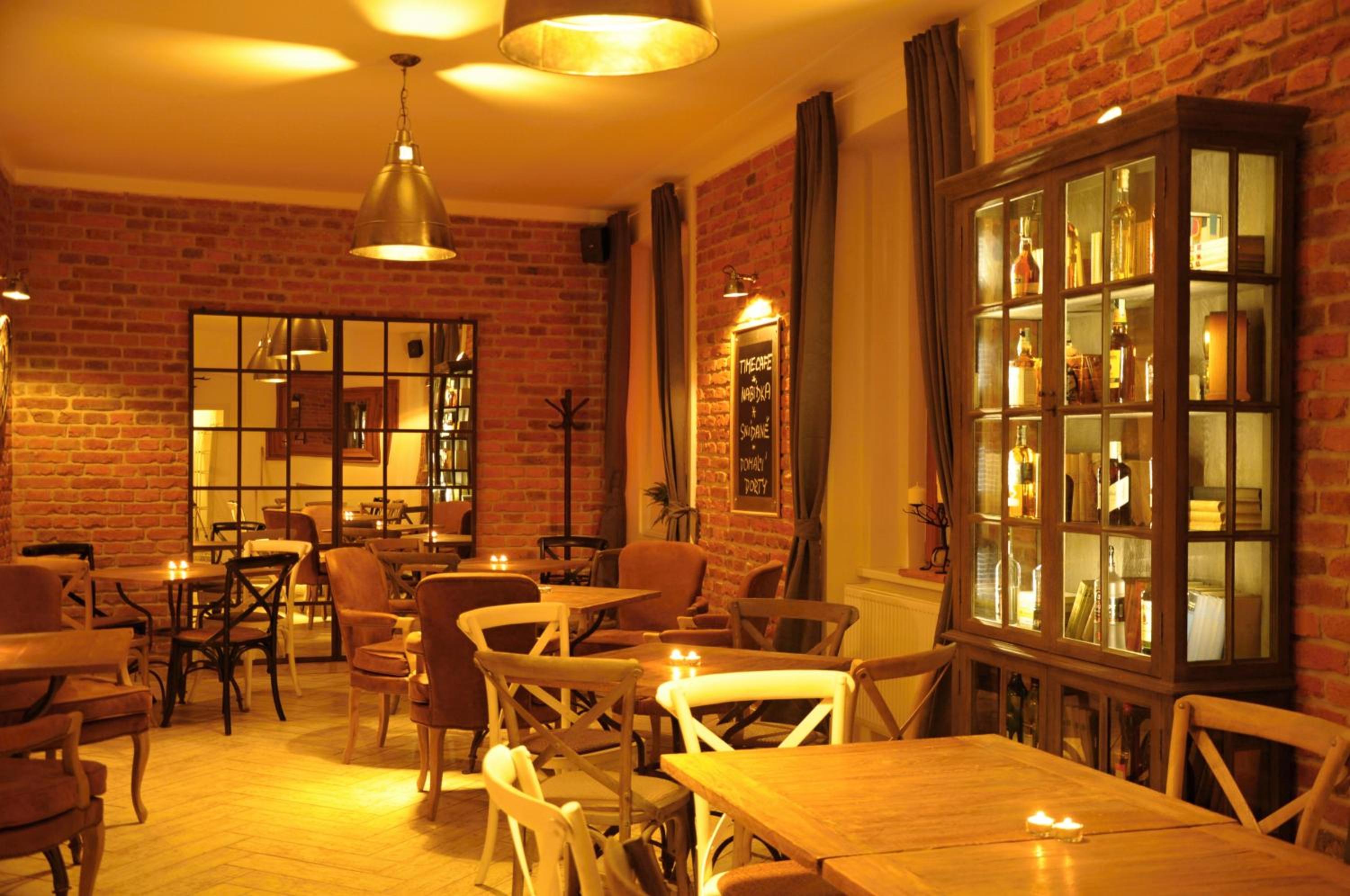 Time Cafe & Penzion