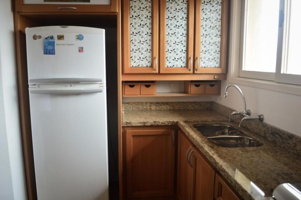 Apartamento a Um Passo Da Rua Coberta com WI-FI view 5
