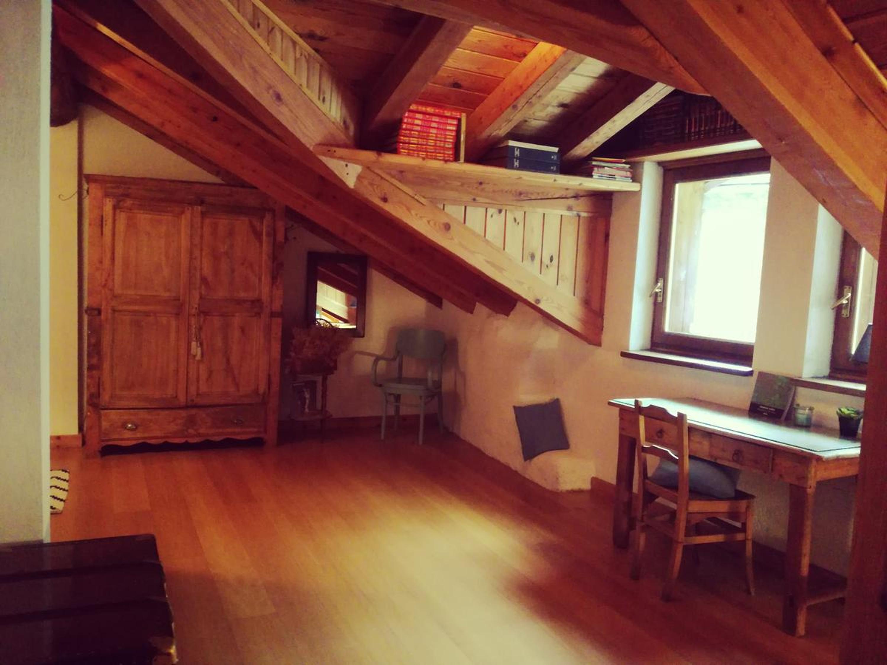 Photo 33