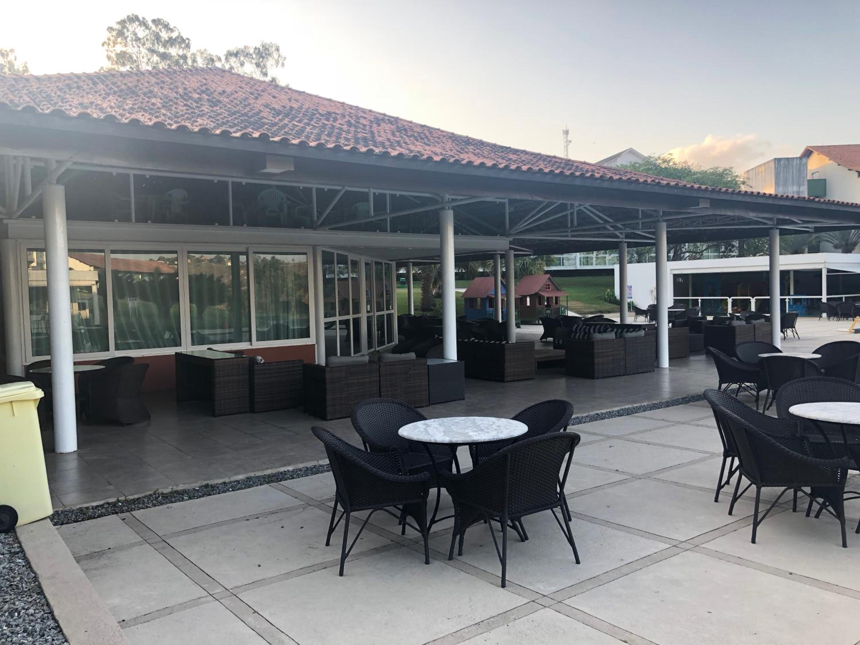 Villa Hípica FLAT 601 - Gravatá, PE