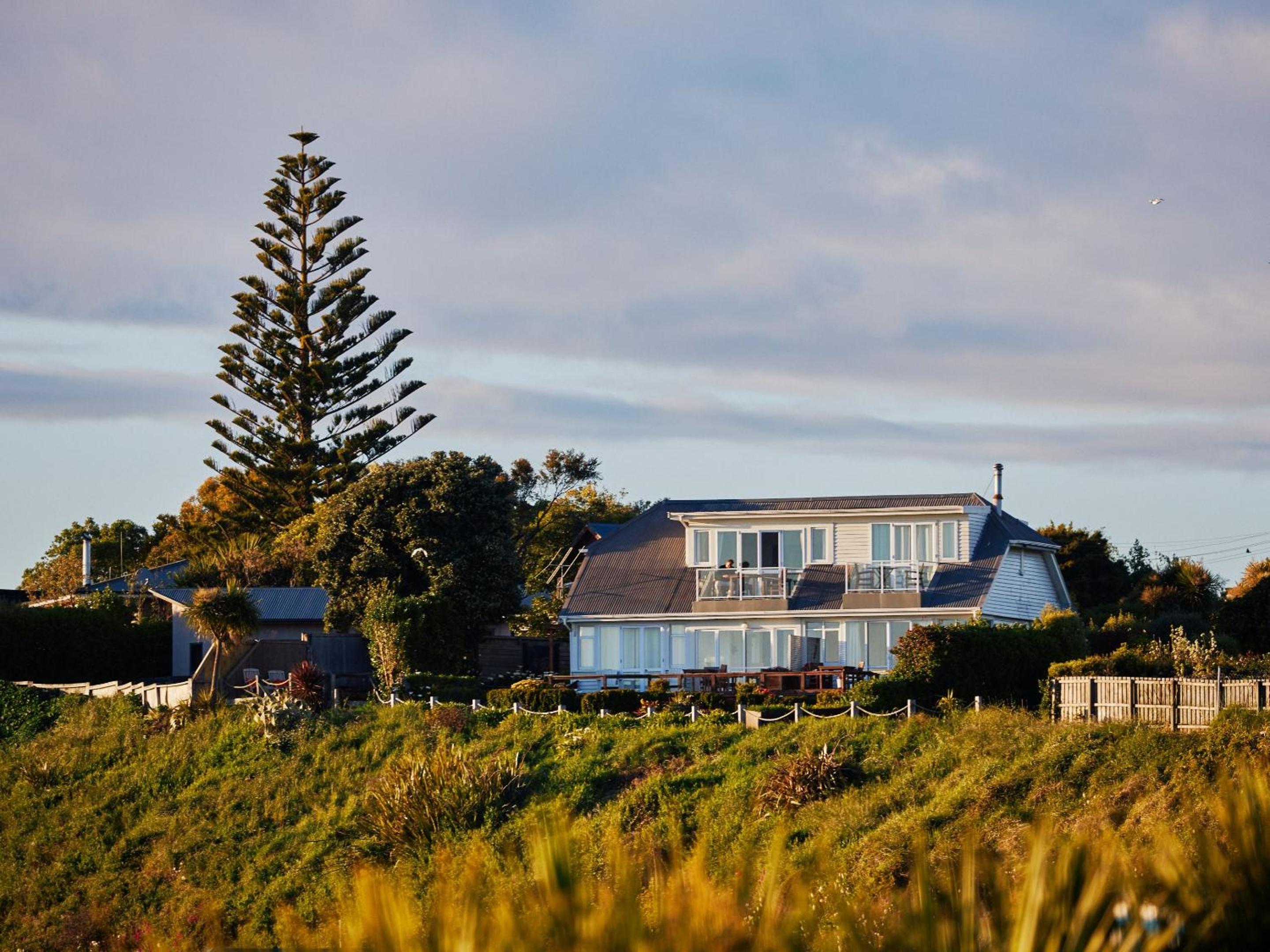 Lemon Tree Lodge view 2