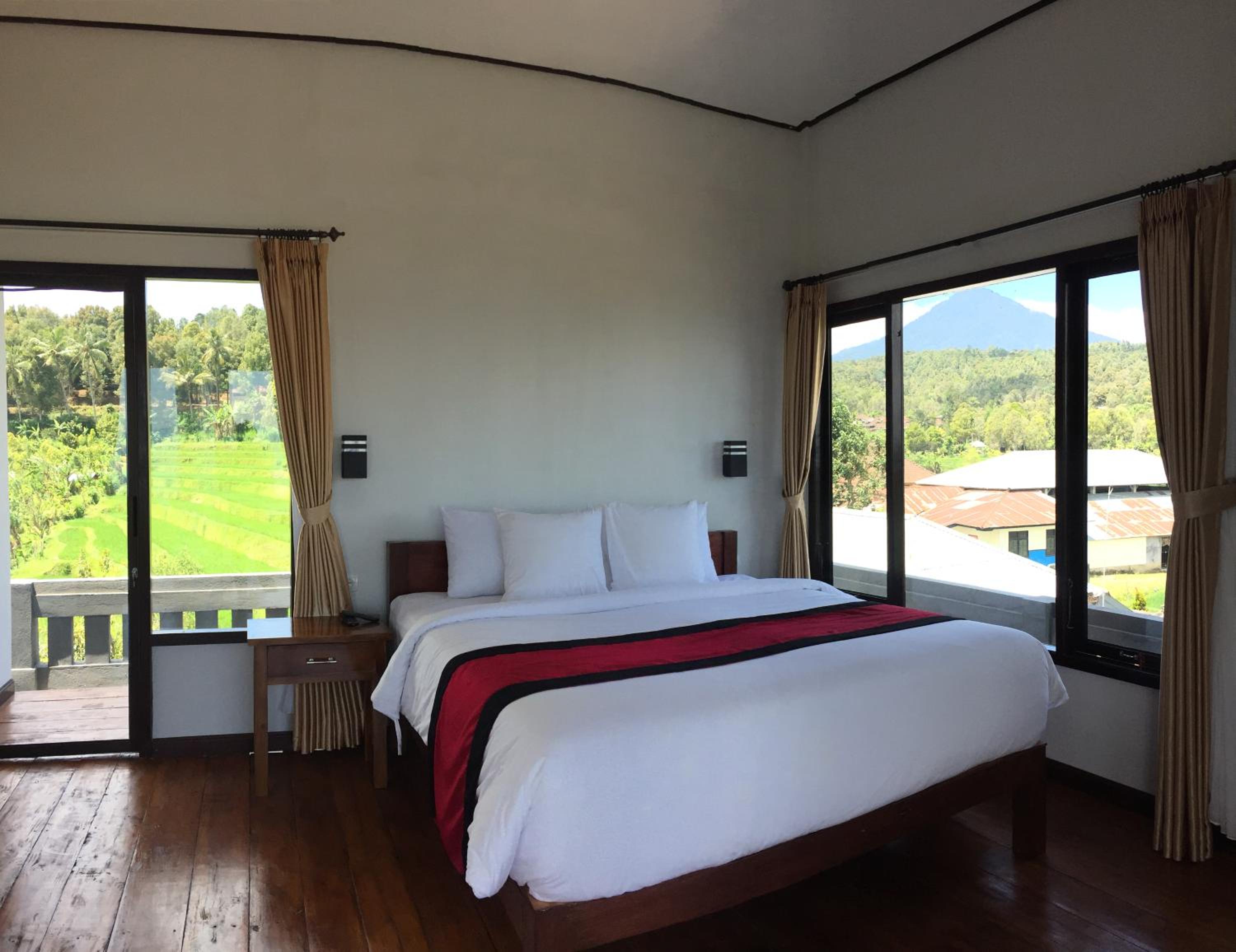 Candra Cottage