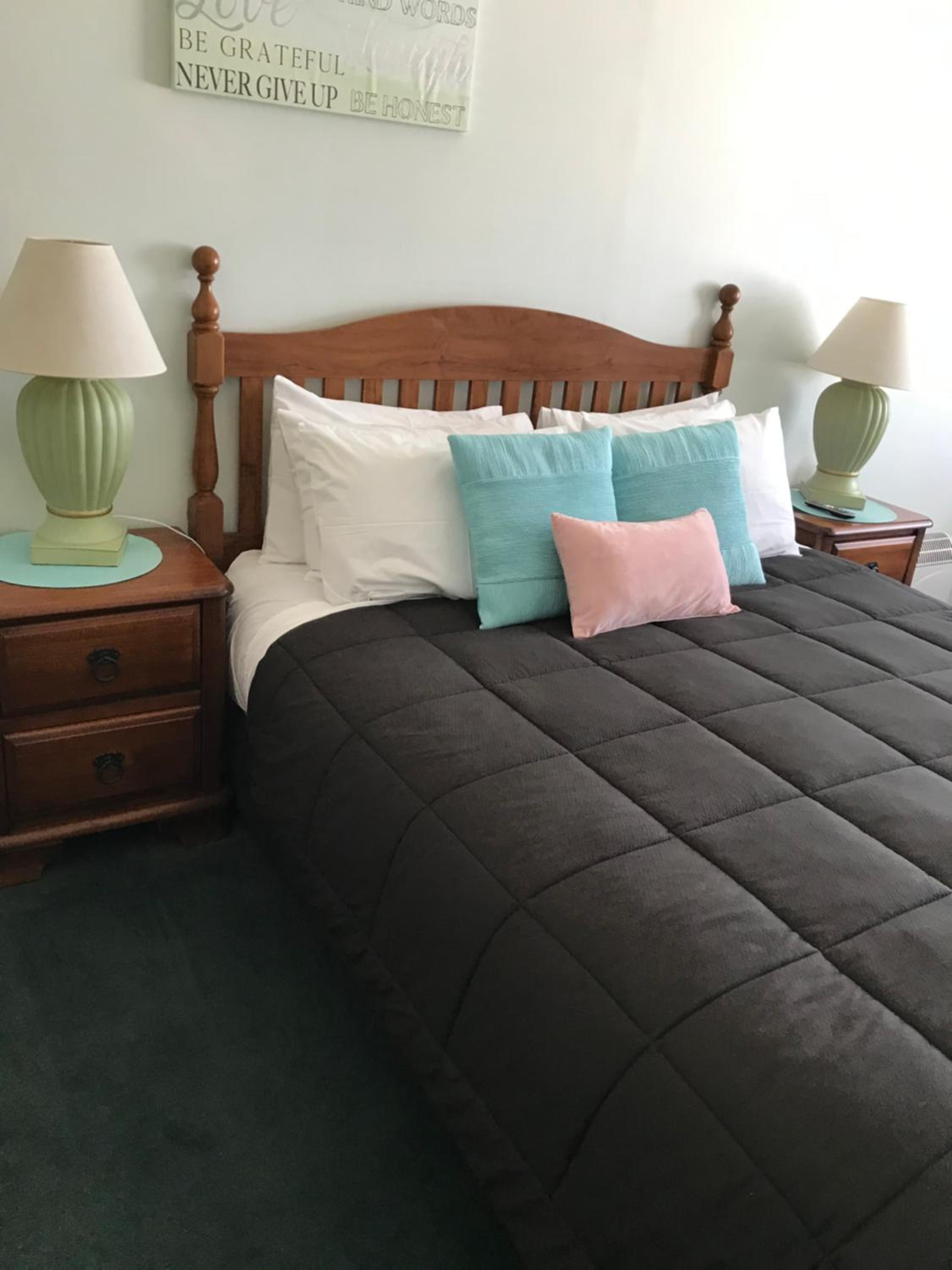 Admirals Lodge