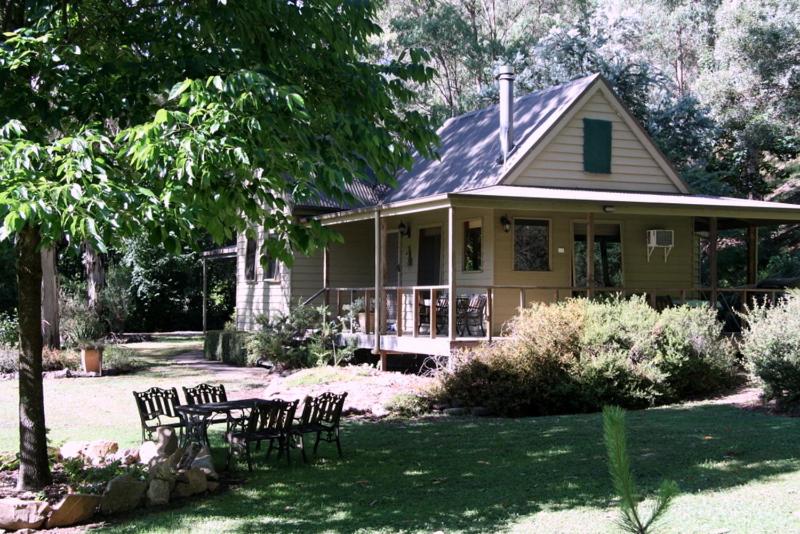 shady brook cottages view 3