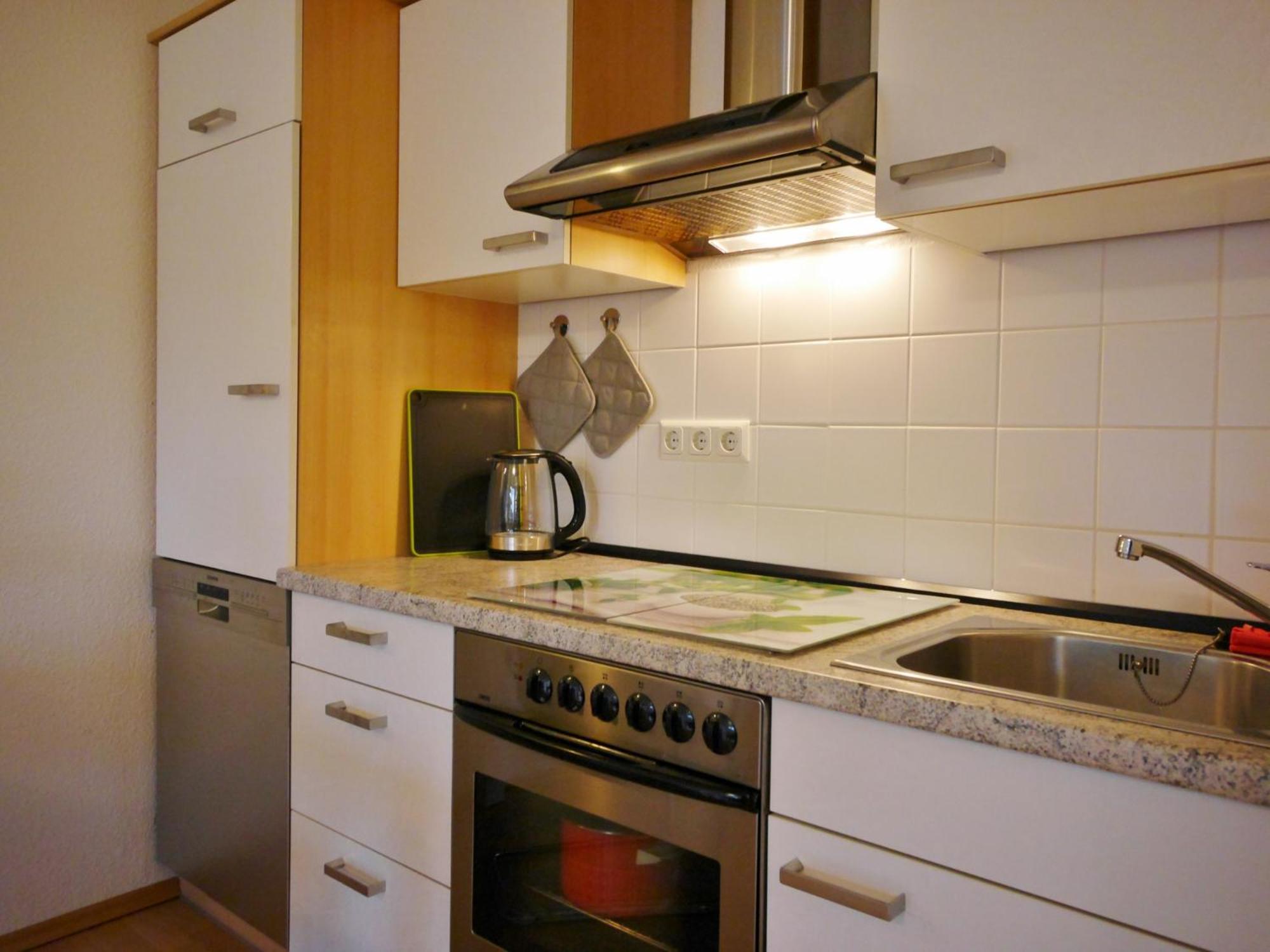 Ferienwohnung M am Kurpark**** inkl. MeineCard+ view 3