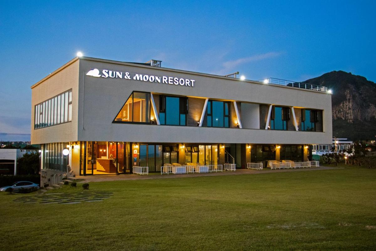 Hotel Sun and Moon Resort - Image 1
