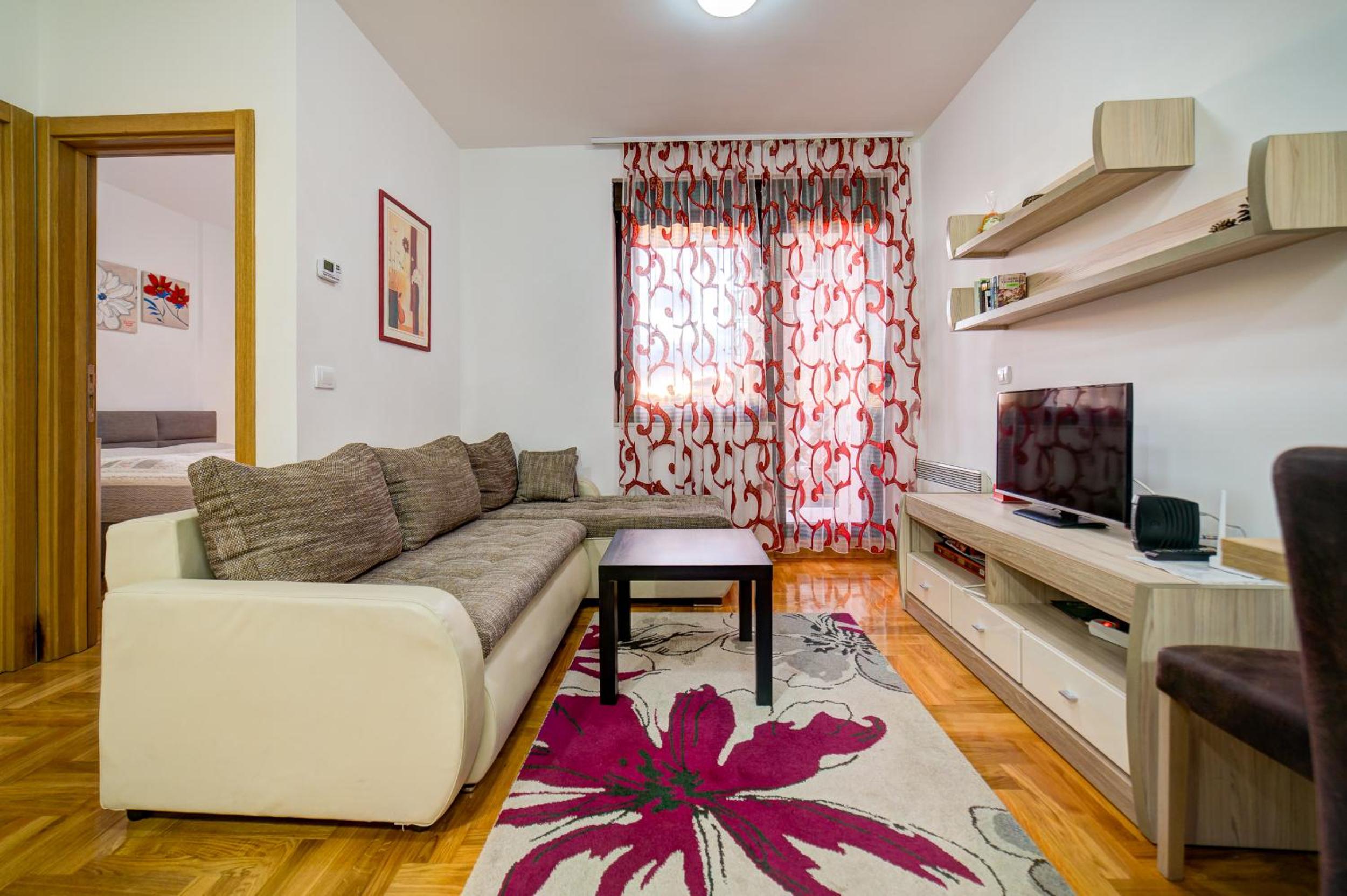 Apartman 008 view 2