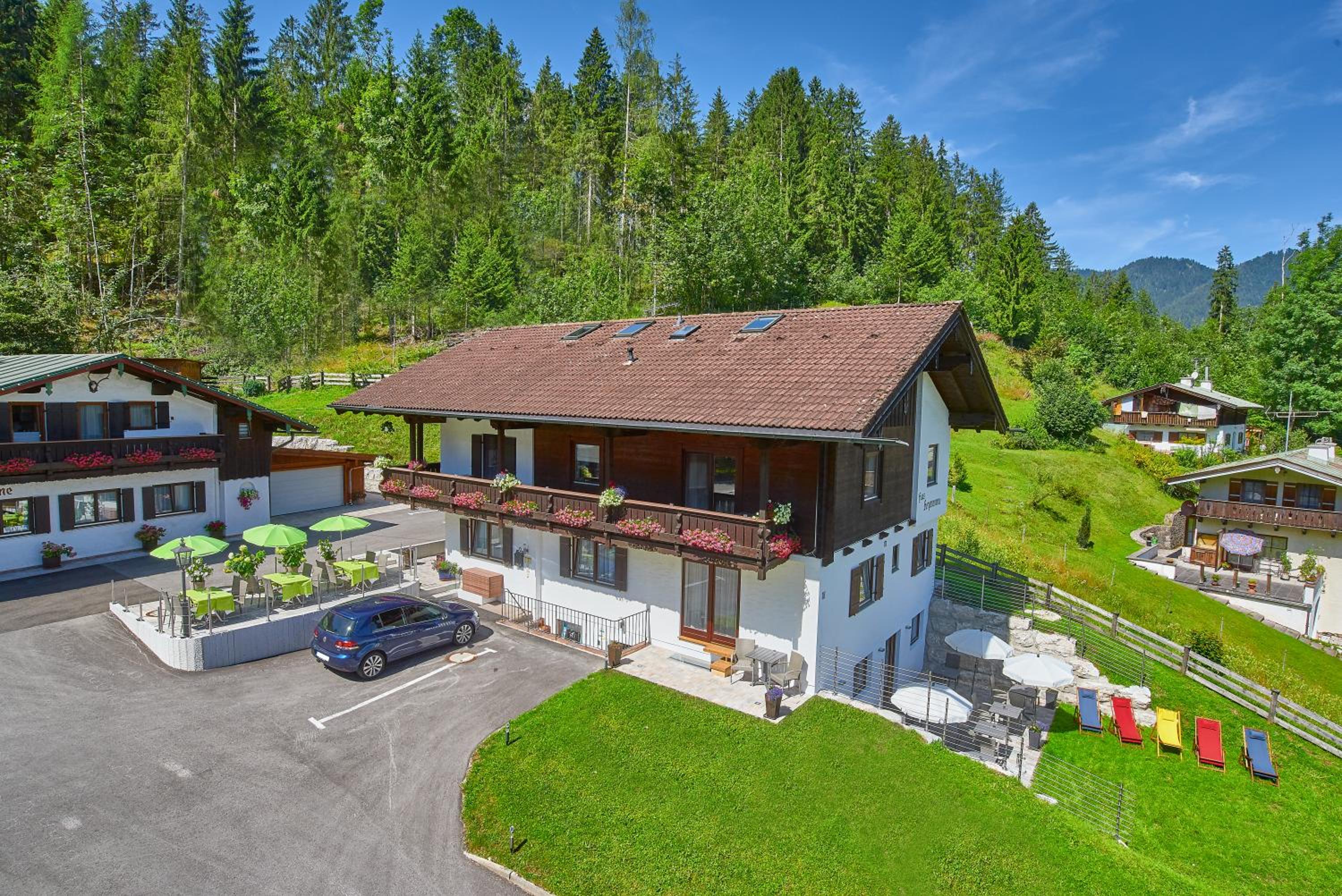 Ferienwohnungen Berganemone view 3