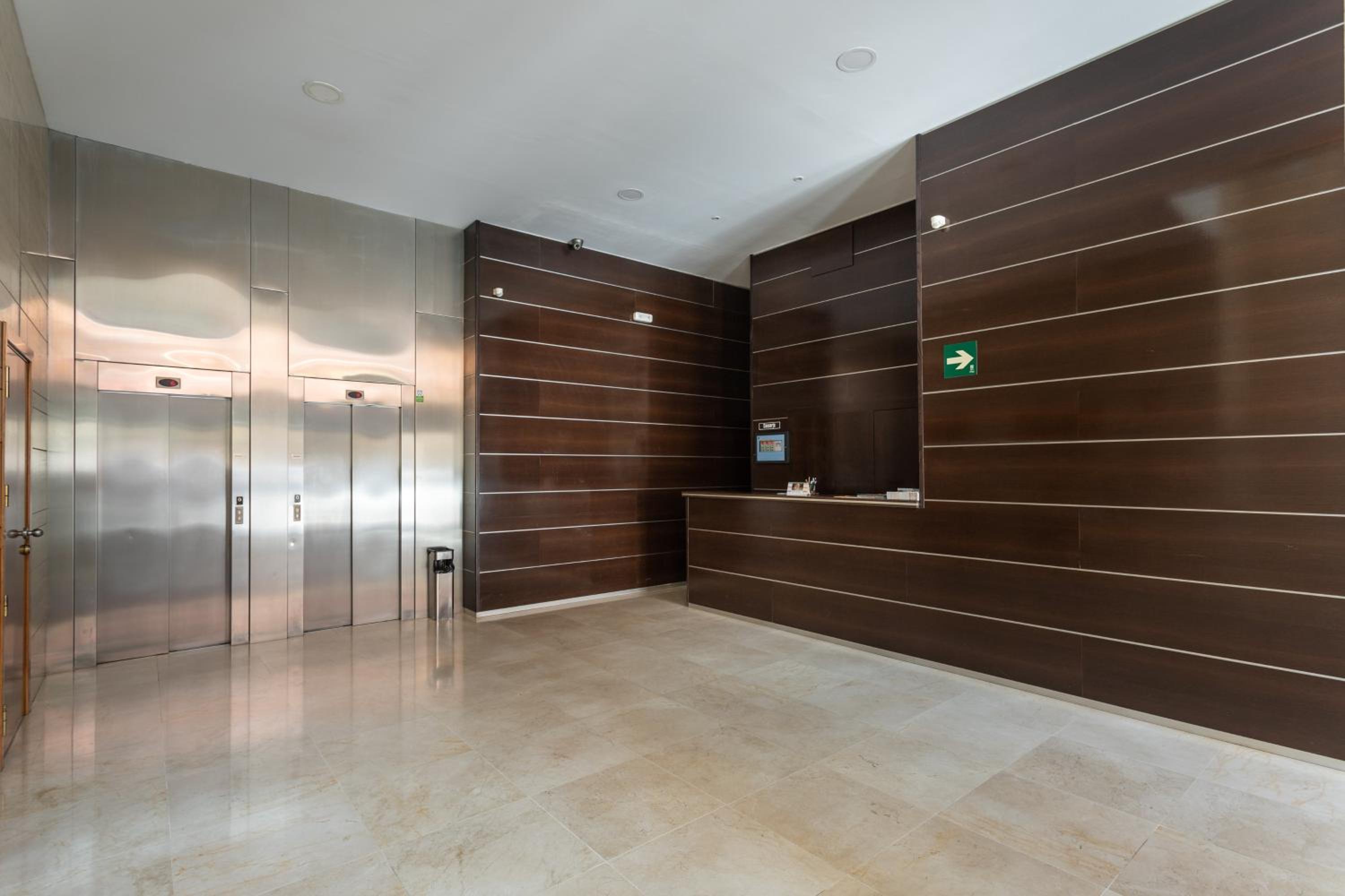 Apartamento Malaga Centro MariaZambrano- Parking Gratis by H&H