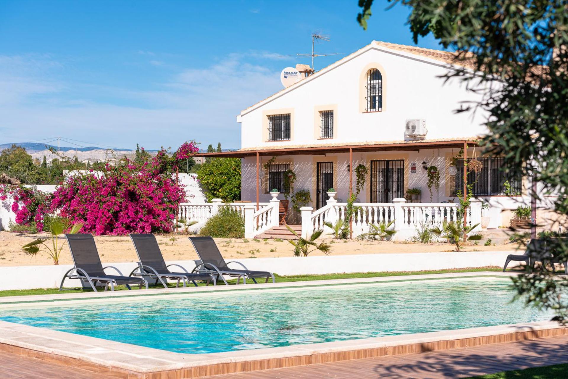 Rural Villa Fondo San Juan 20 min walking to the beach view 2
