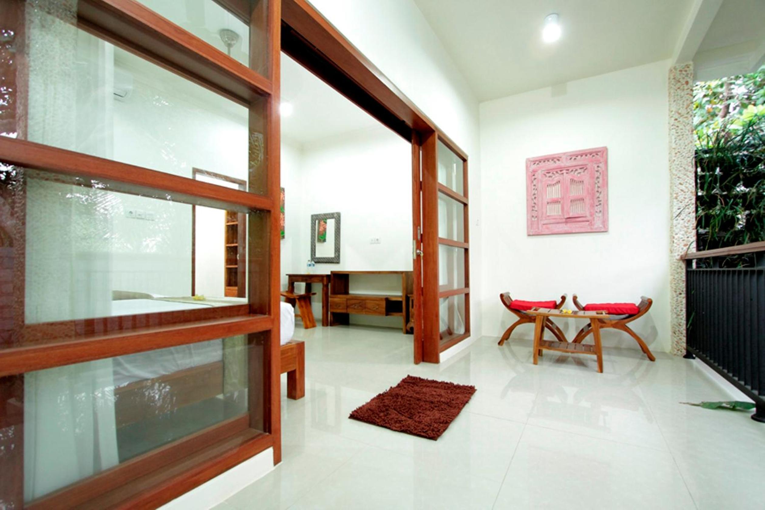 Maha Residence Guest House
