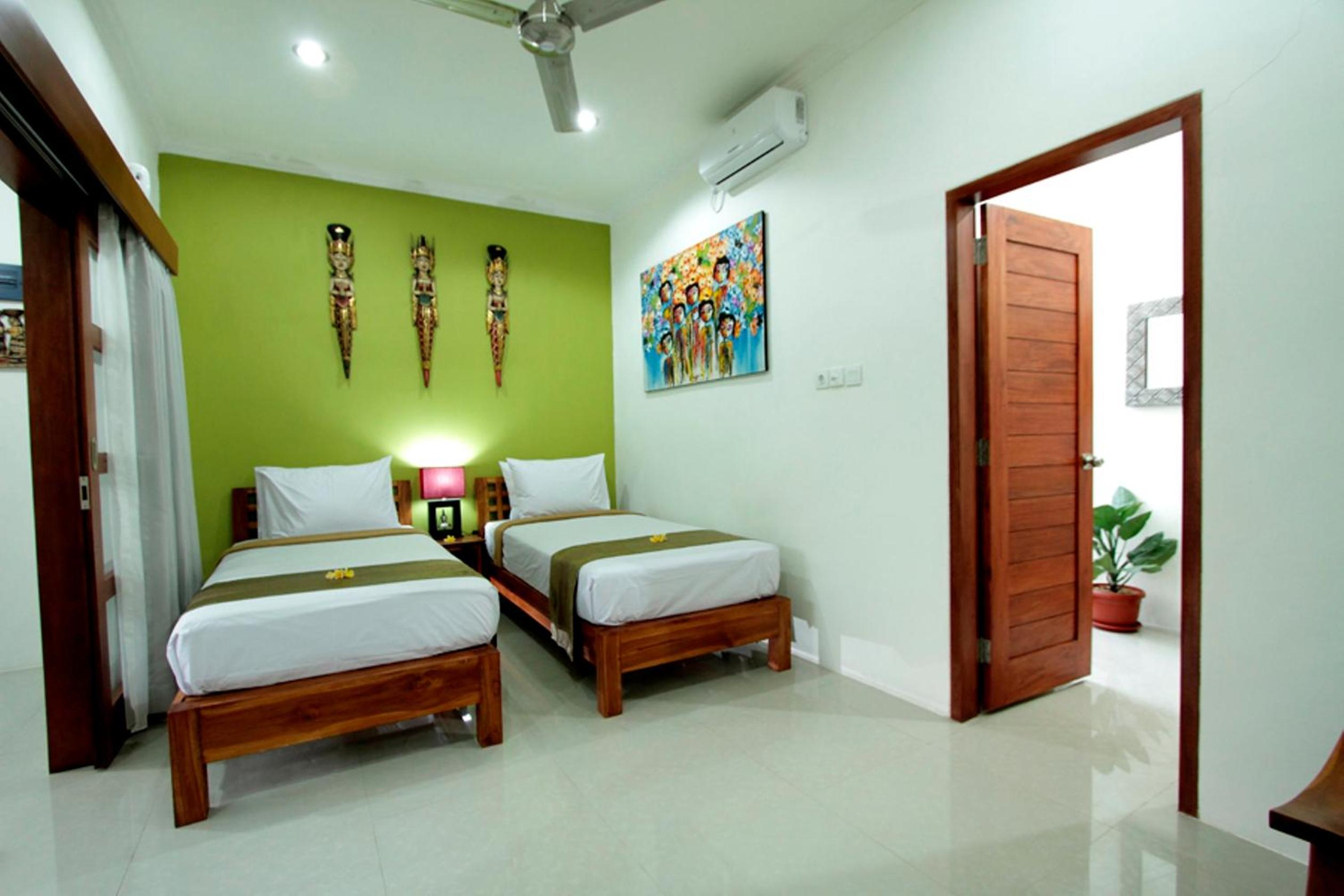 Maha Residence Guest House