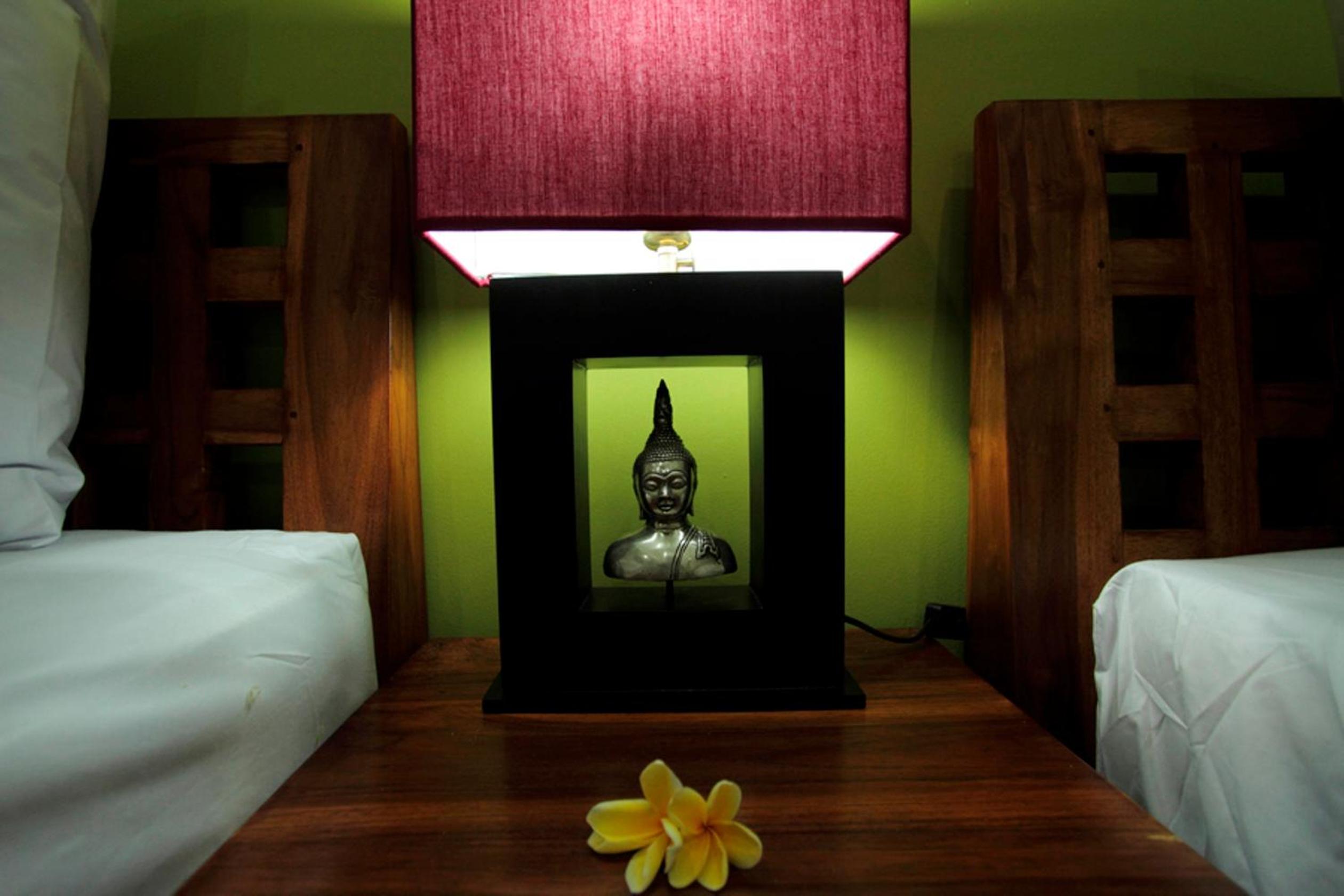 Maha Residence Guest House