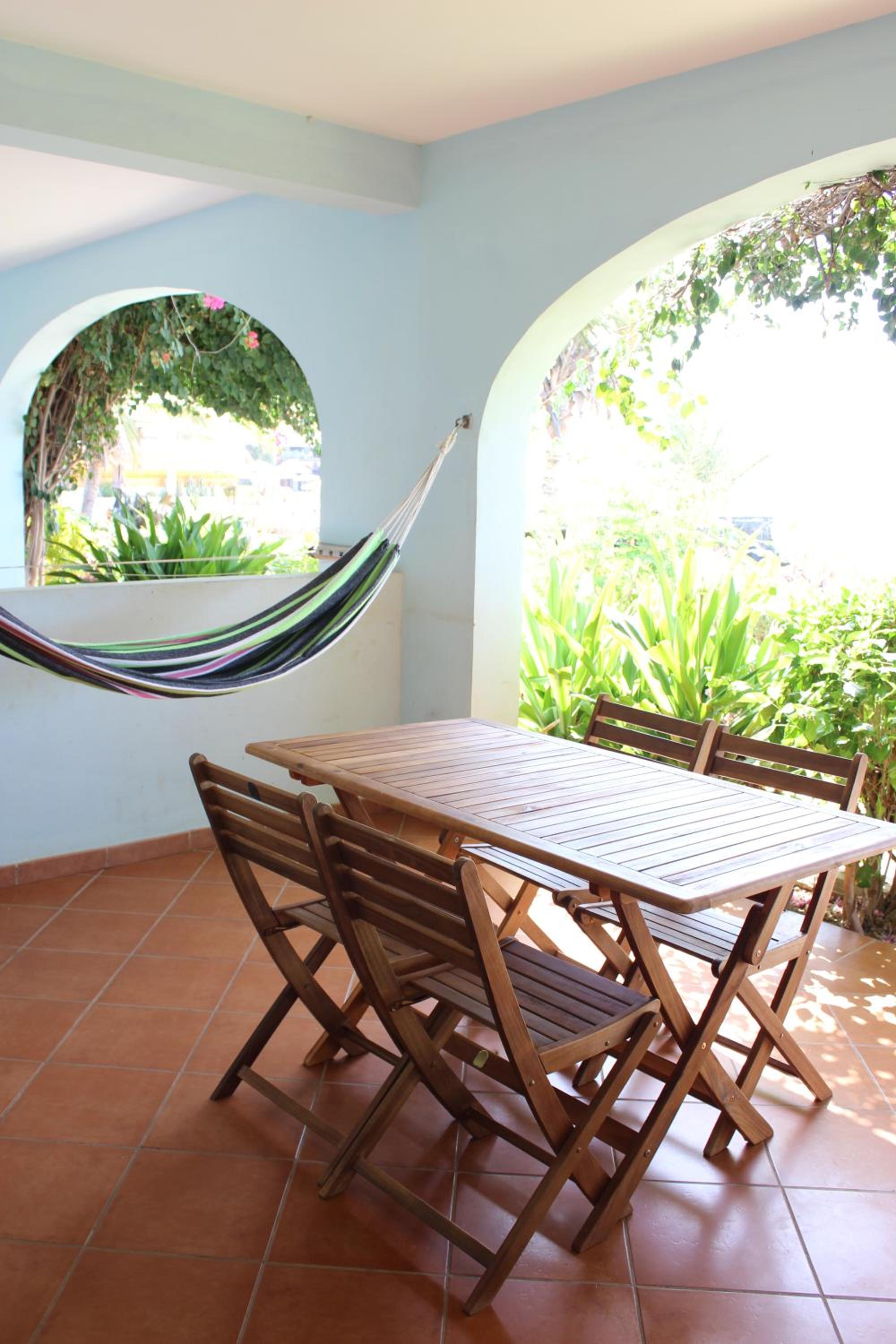 Oceanfront Apt 4 Porto Antigo II