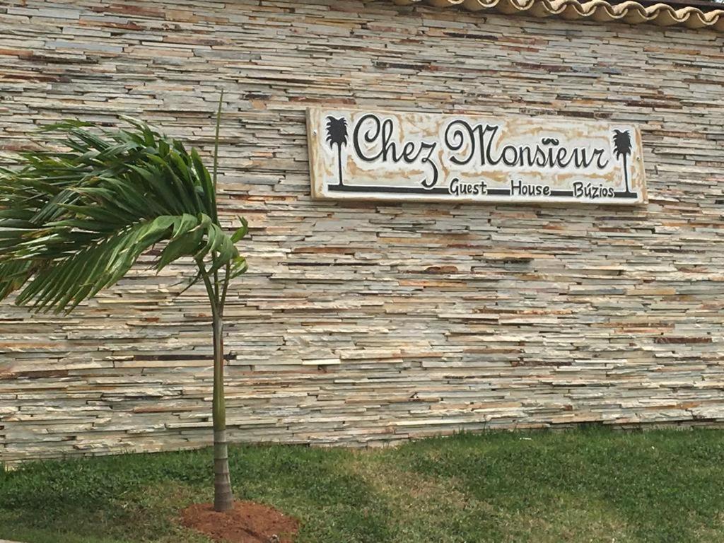 Chez monsieur