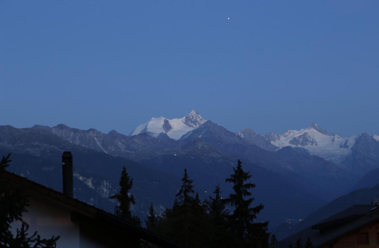 My cozy escape view 4