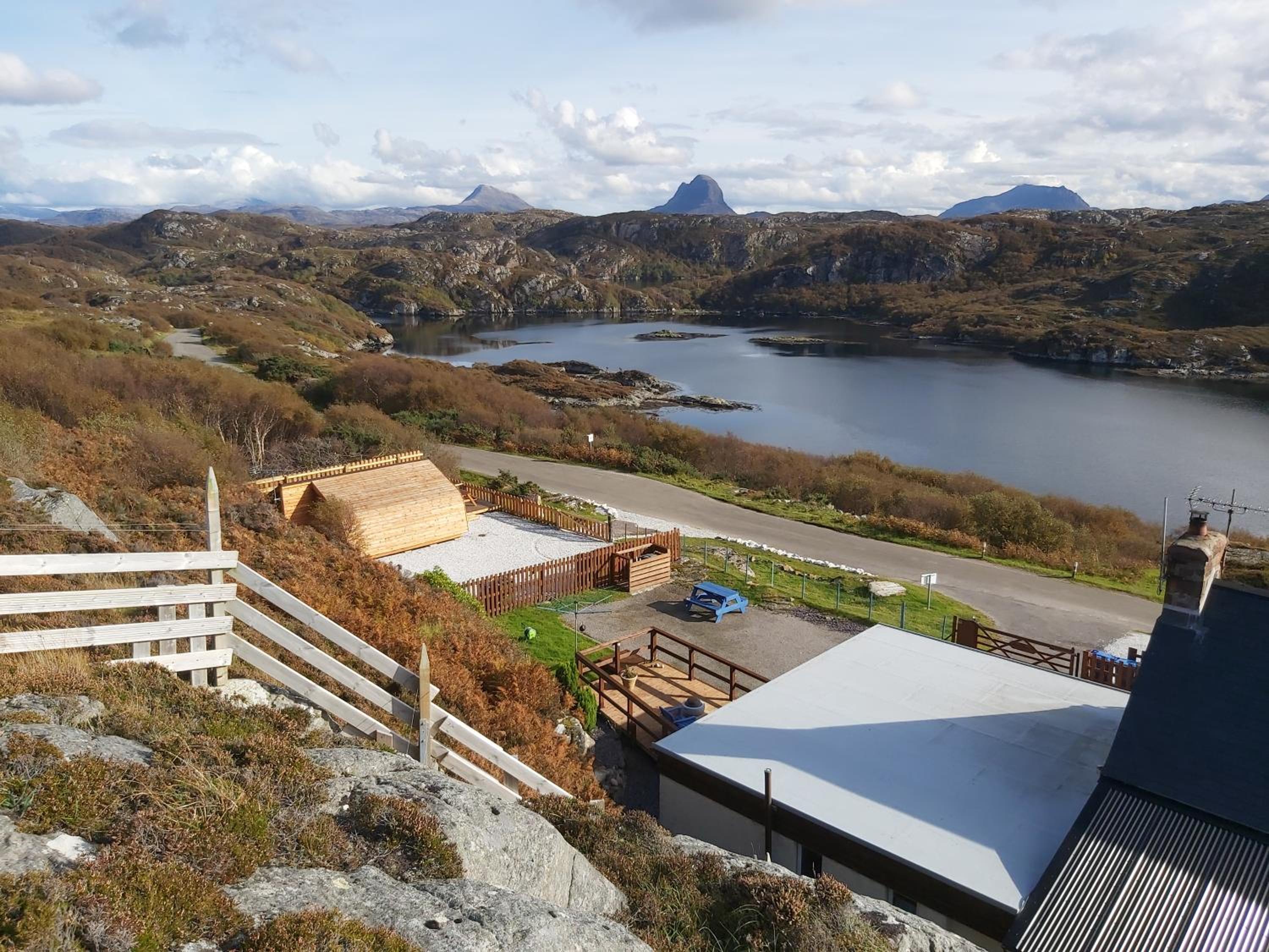 Selkie Cabin Achmelvich, Lochinver view 2