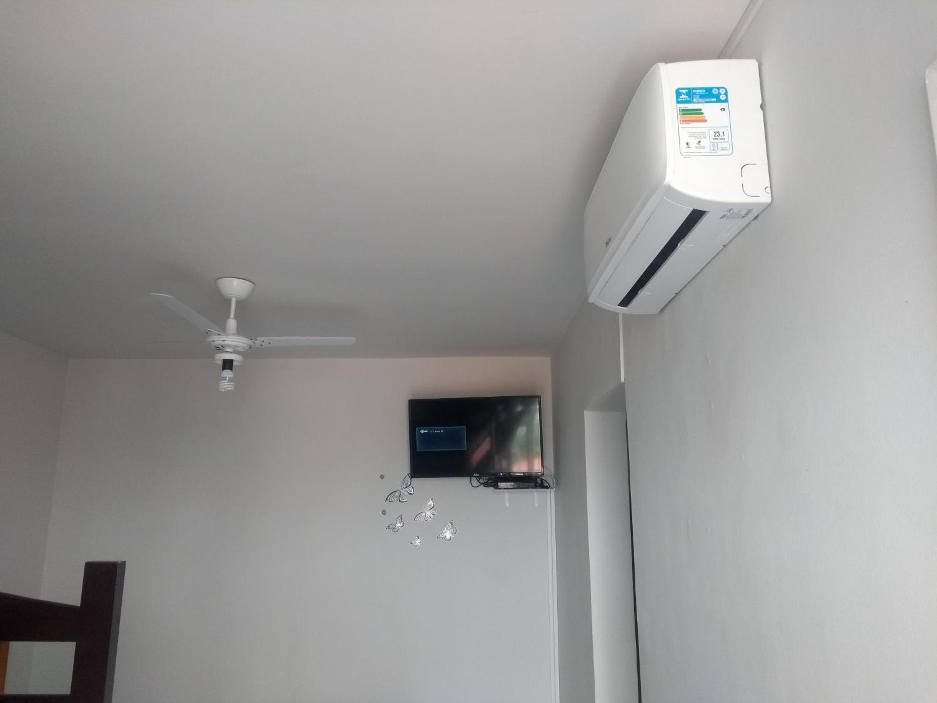 Suíte com Cozinha independente em Apartamento