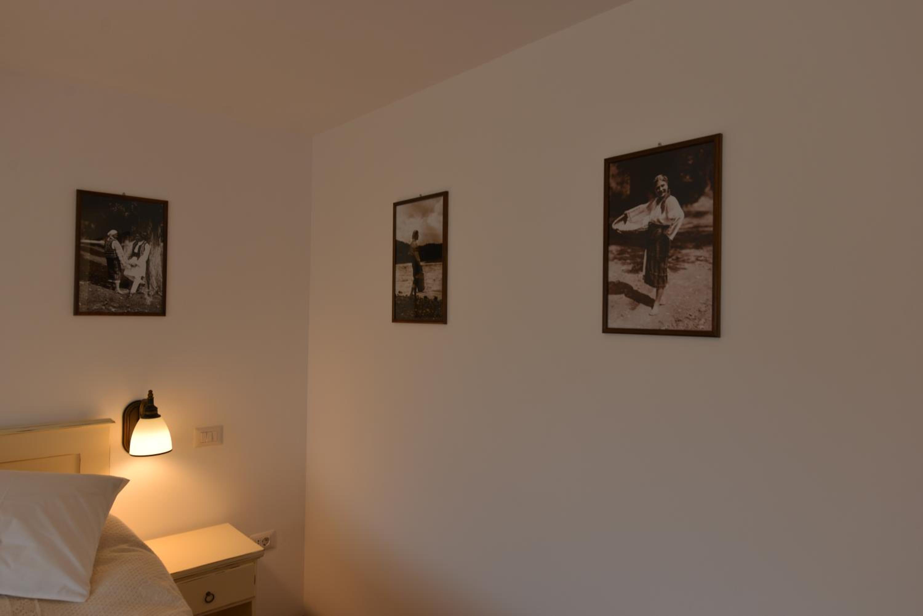 Photo 37