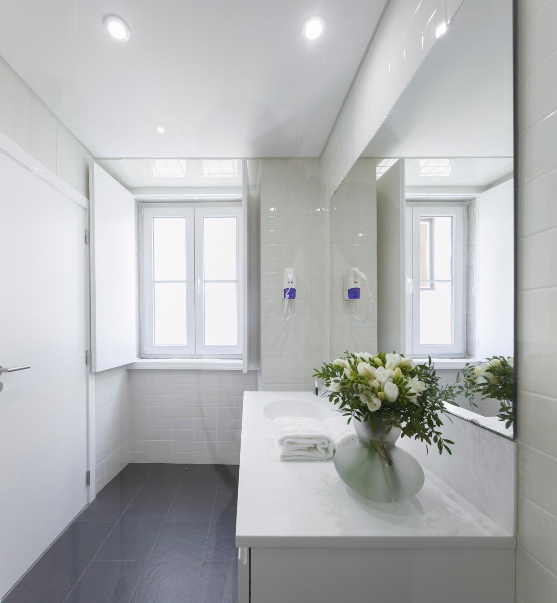 LSA Bairro Alto by Numa