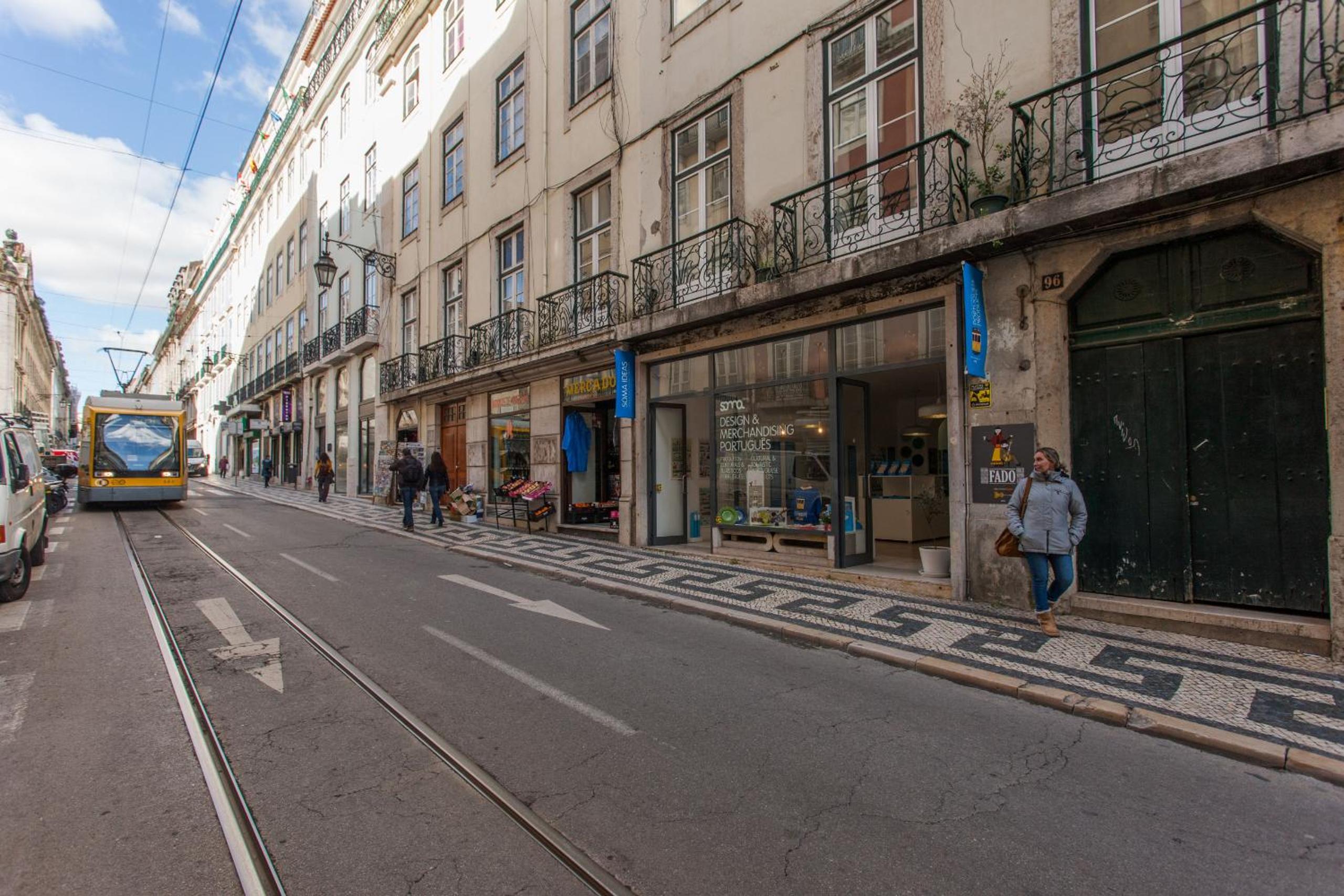 FLH Baixa Family Spacious Apartment