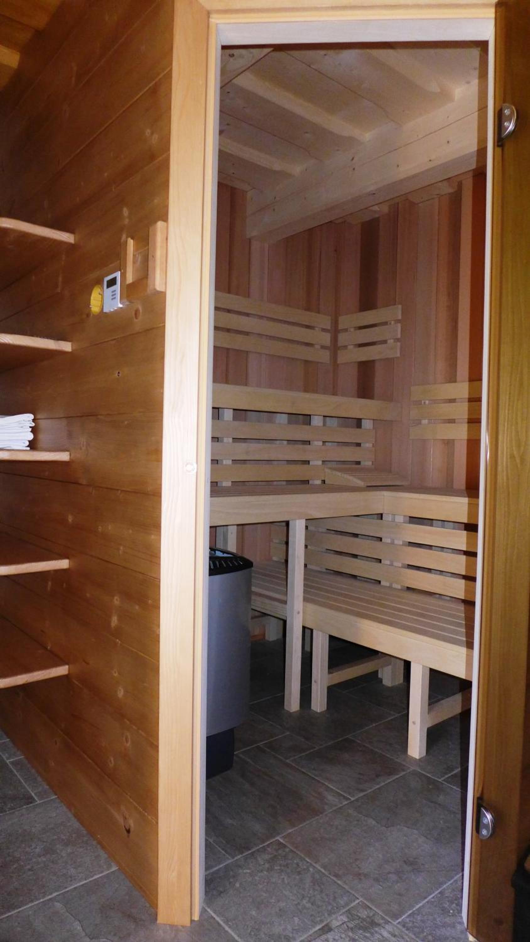 Roubenka Pod Čapím vrchem view 5