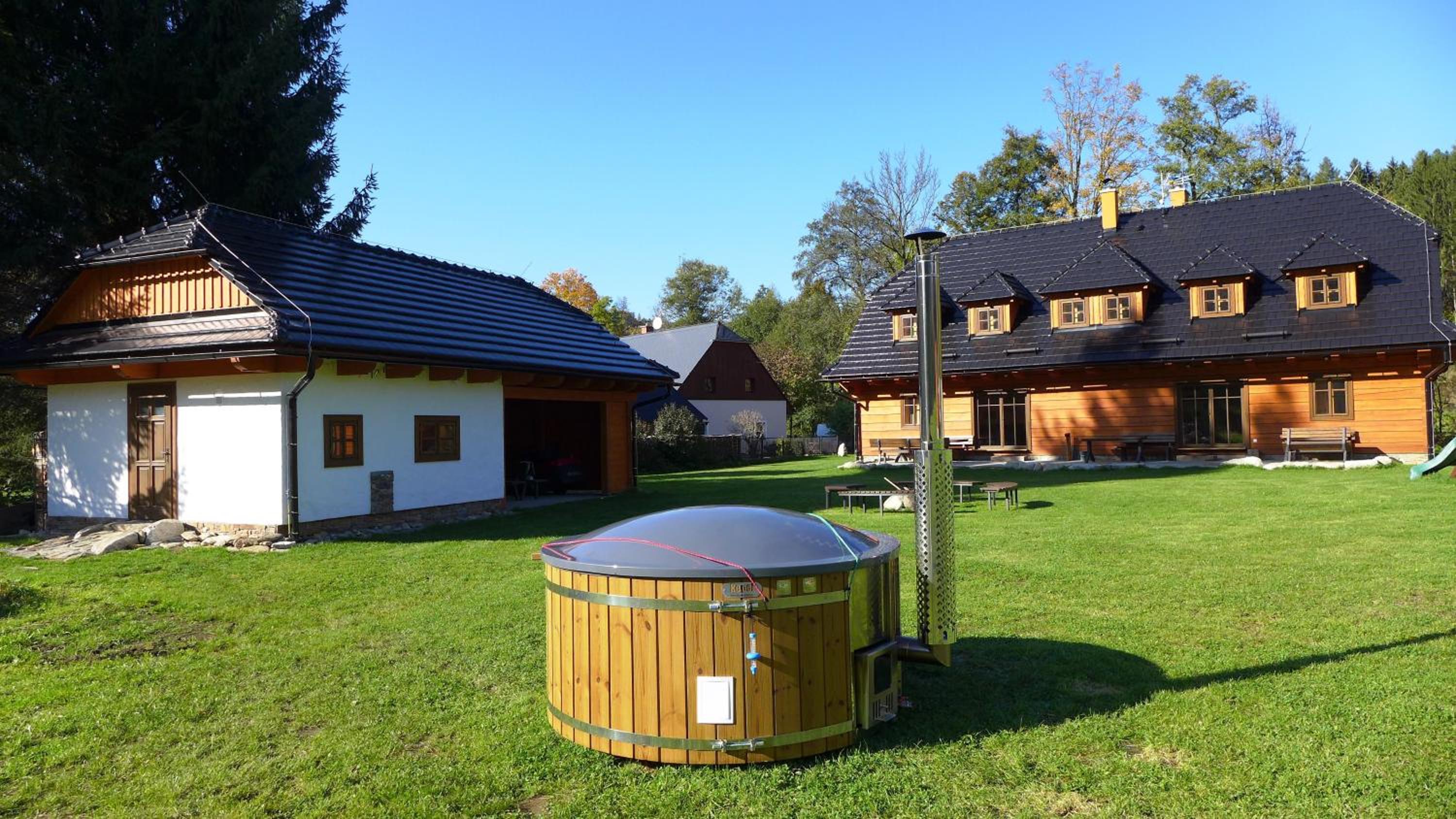 Roubenka Pod Čapím vrchem view 3