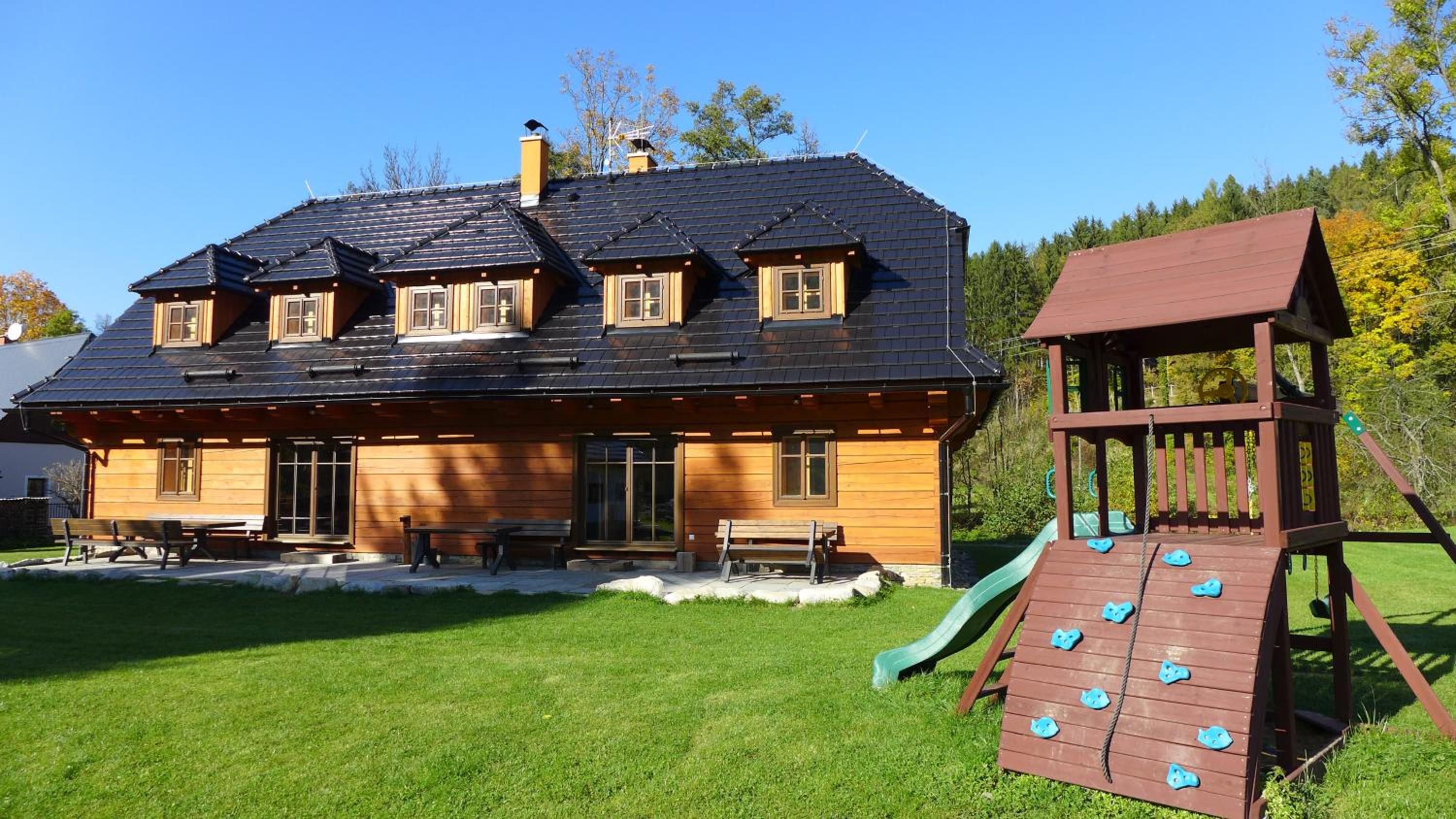 Roubenka Pod Čapím vrchem view 4