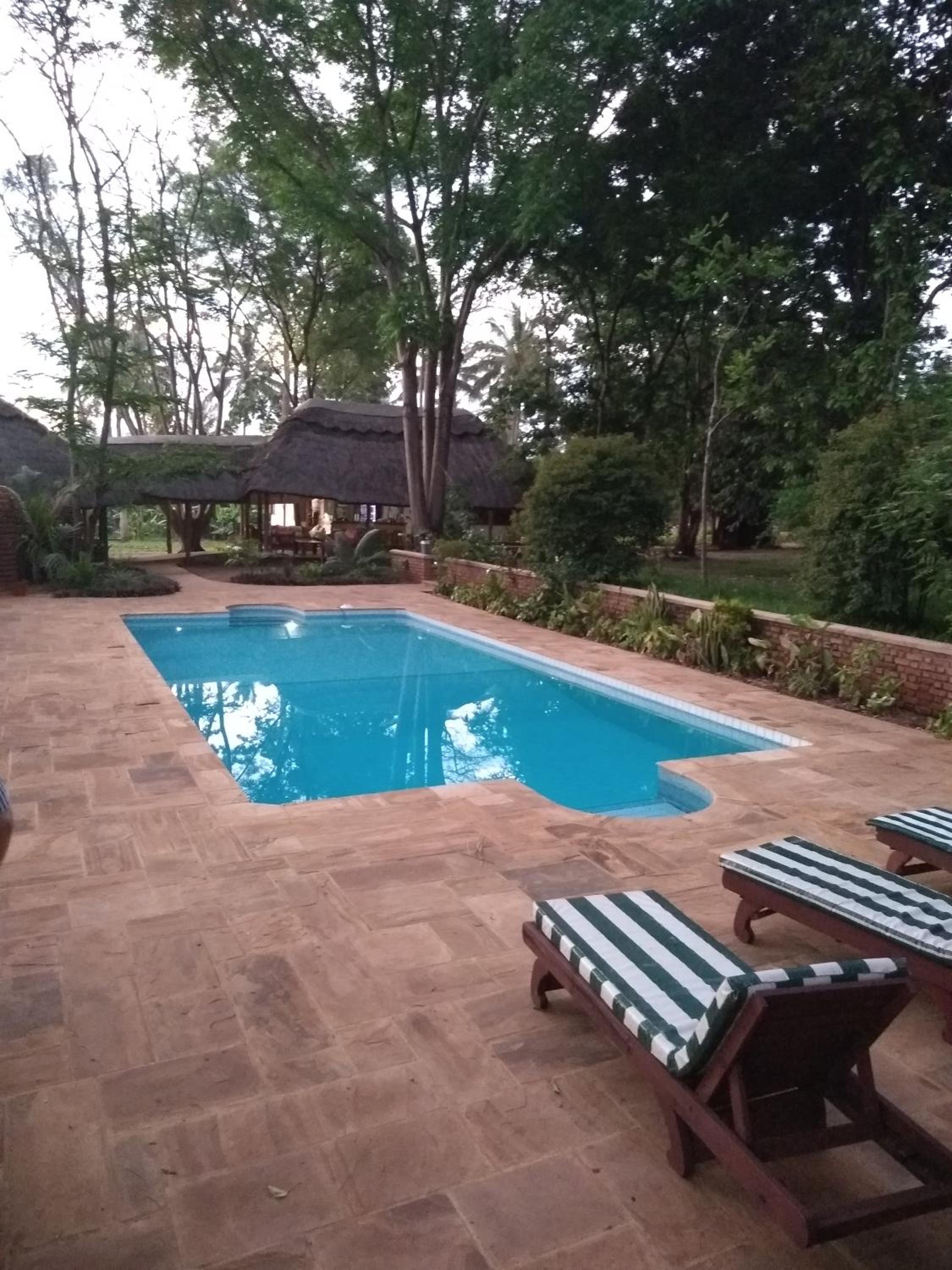 Simbamwenni Lodge and Camping