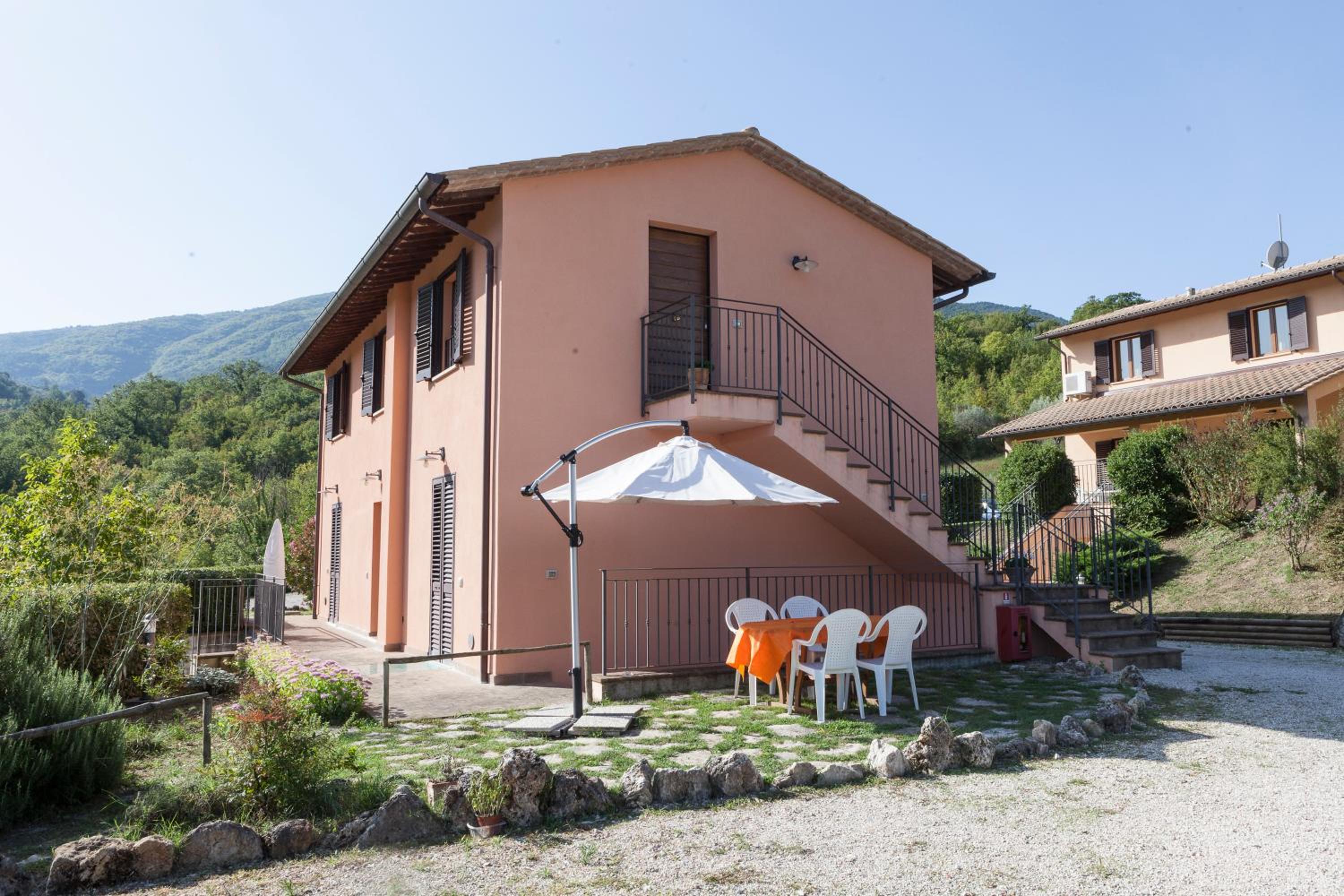 Relais Parco Del Subasio view 3