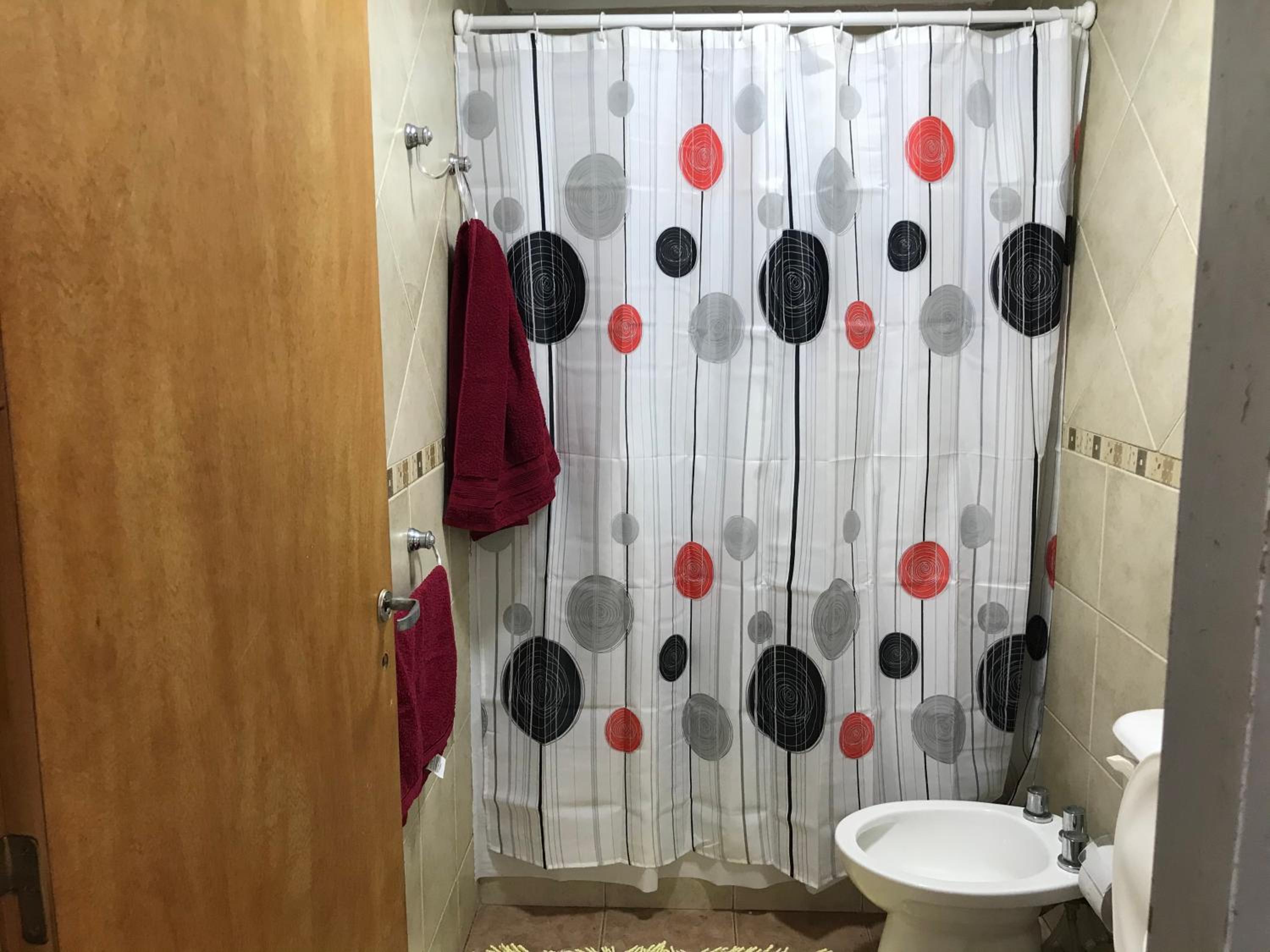 Cares Apartament, Morón, Buenos Aires